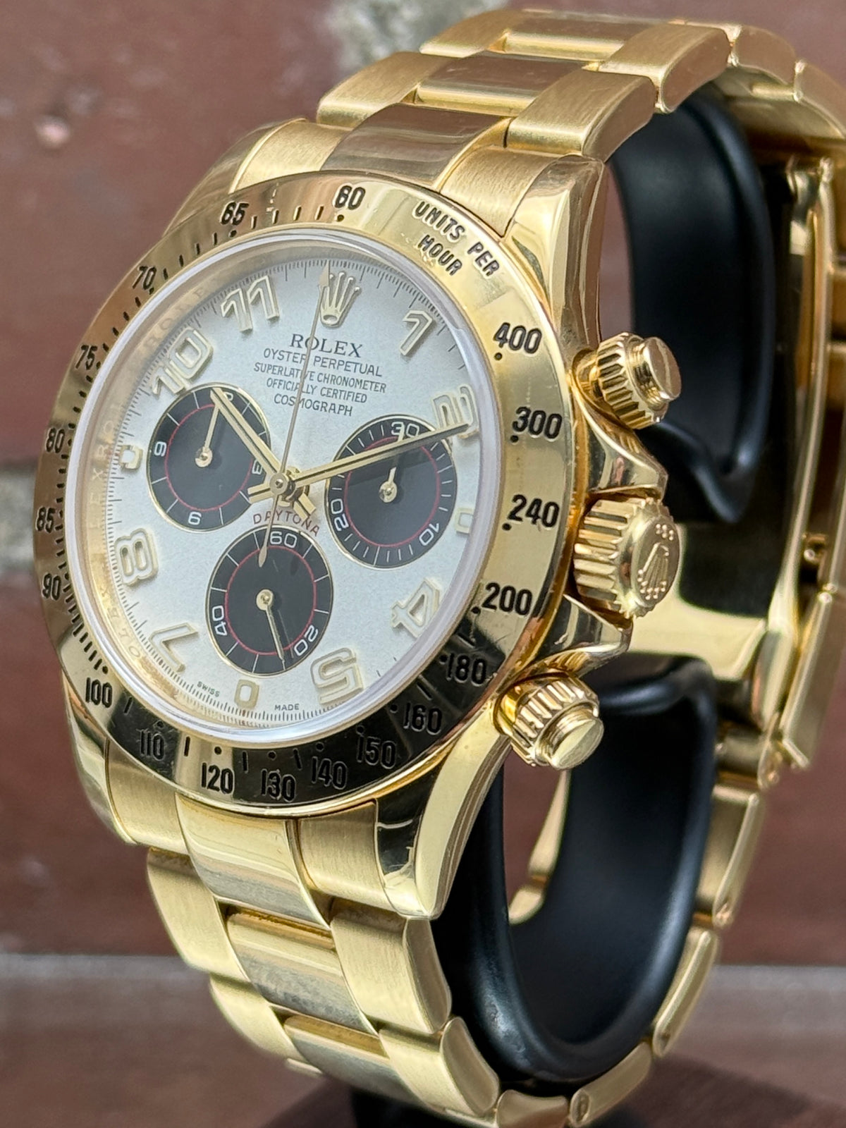 Pre-owned Rolex Daytona 116528 | Yellow gold White
