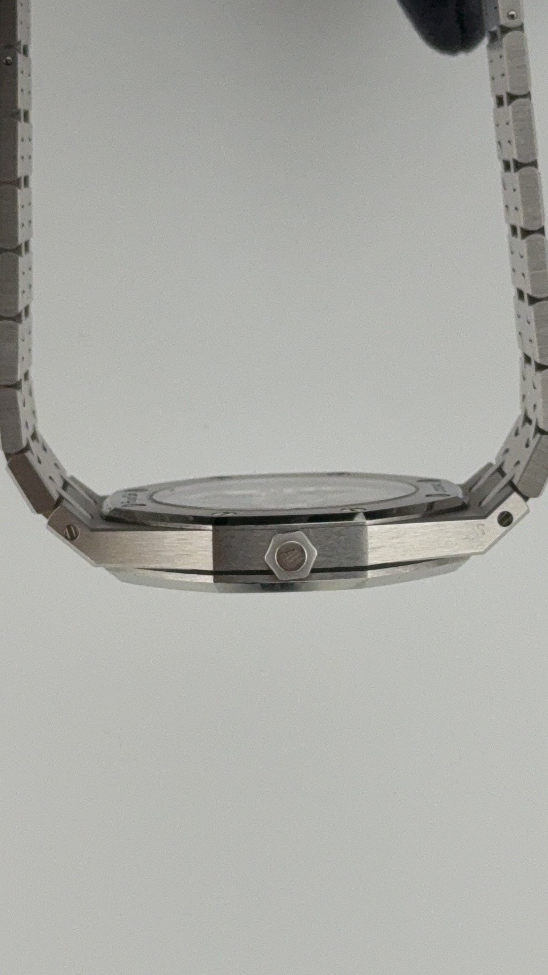 Audemars Piguet Royal Oak Flying Tourbillion Extra-Thin (RD#3) Blue Dial 26670ST.OO.1240ST.02