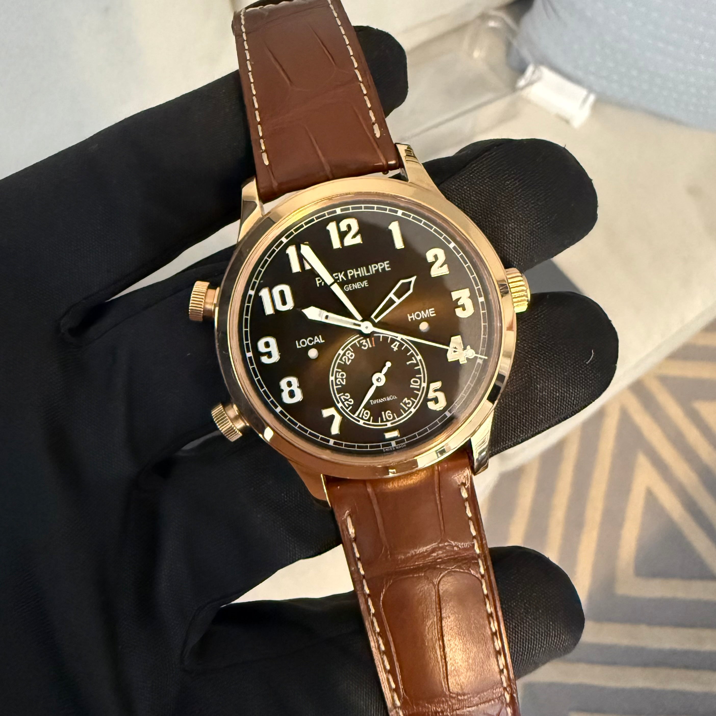 Patek Philippe TIFFANY DIAL Complications Calatrava Pilot Travel Time Brown Sunburst Dial 5524R-001