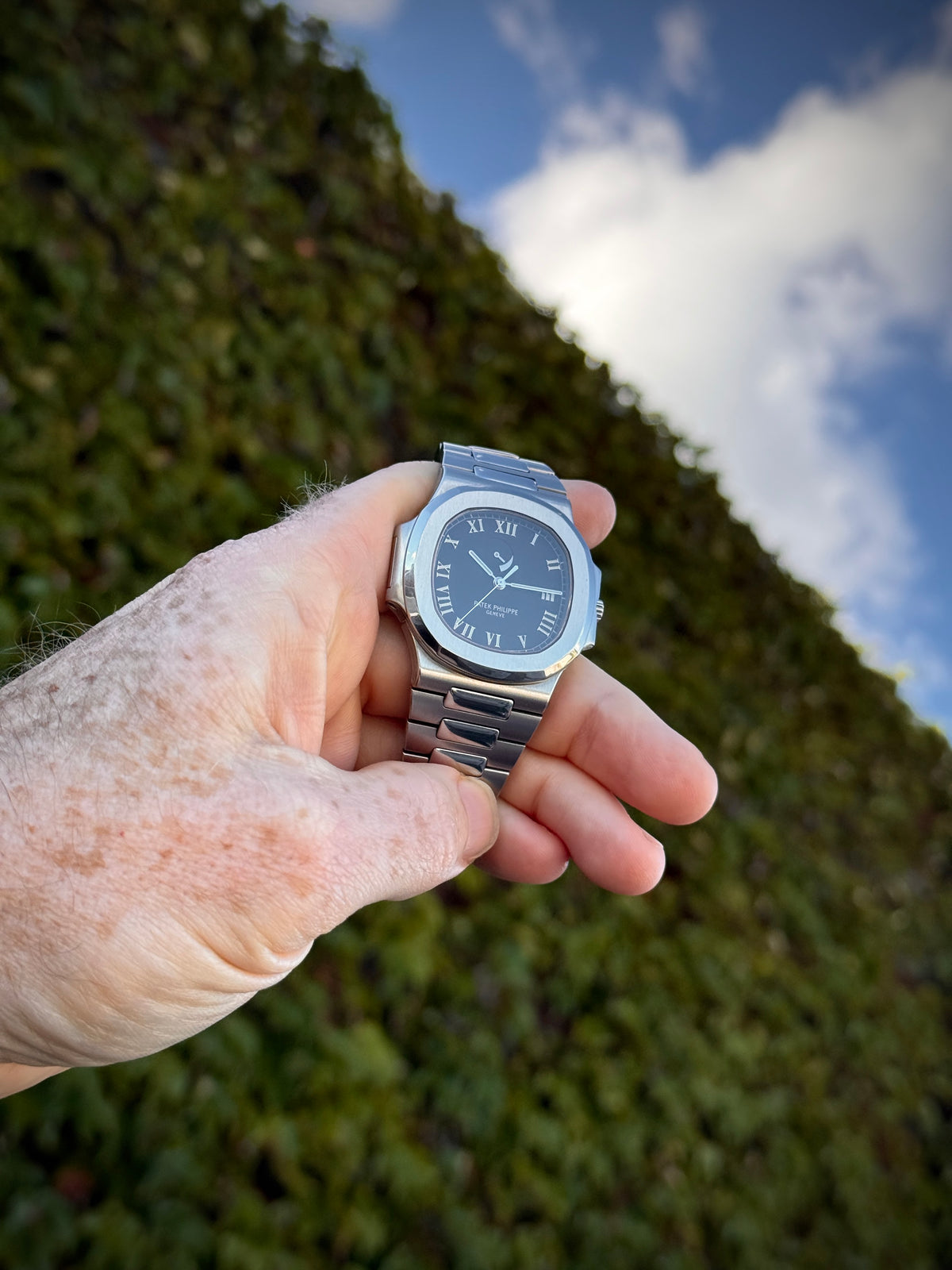 Pre-owned Patek Philippe Nautilus 3710/1A-001 | Steel Black