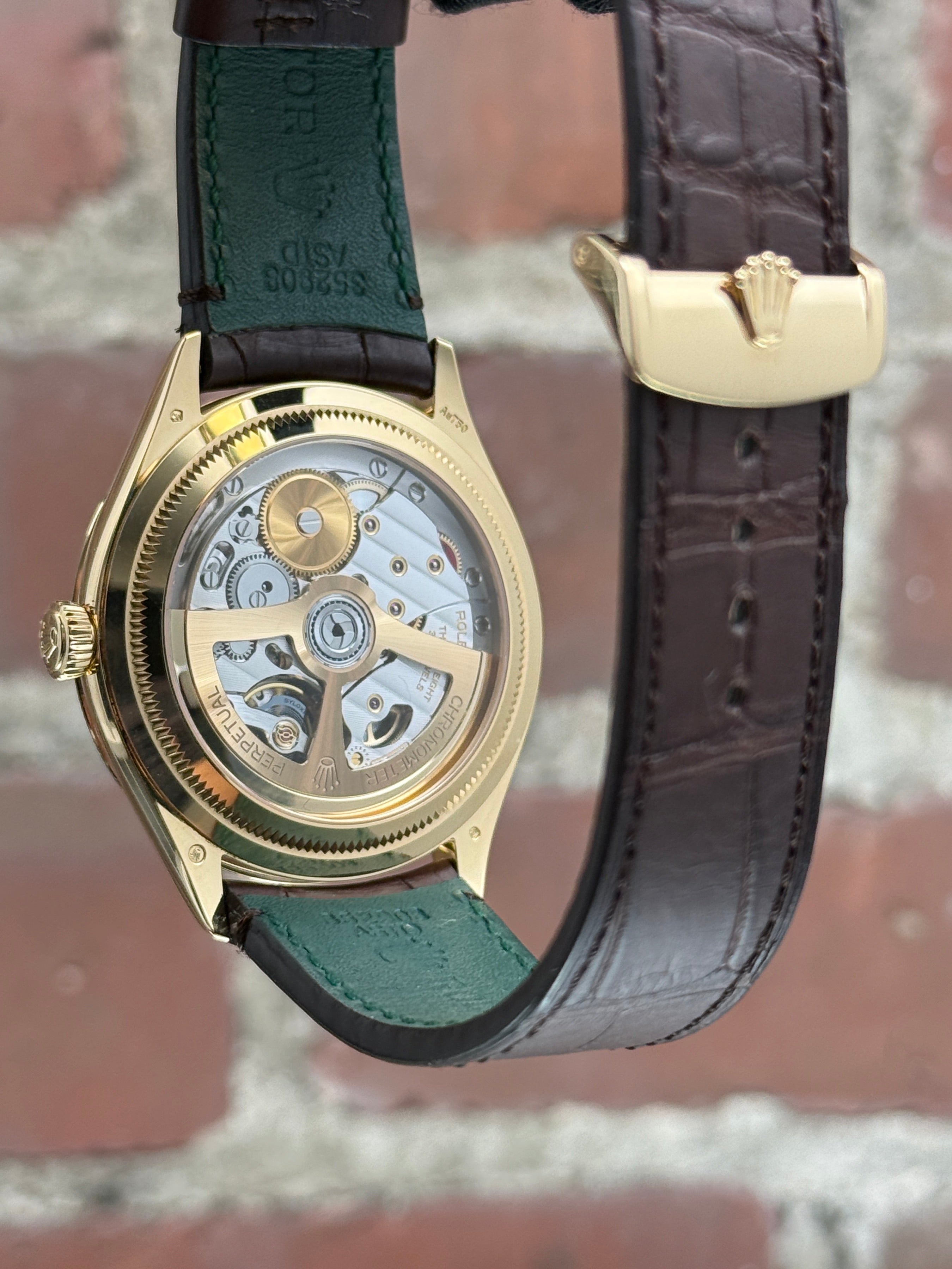 Brand new Rolex 1908 52508 | yellow gold white
