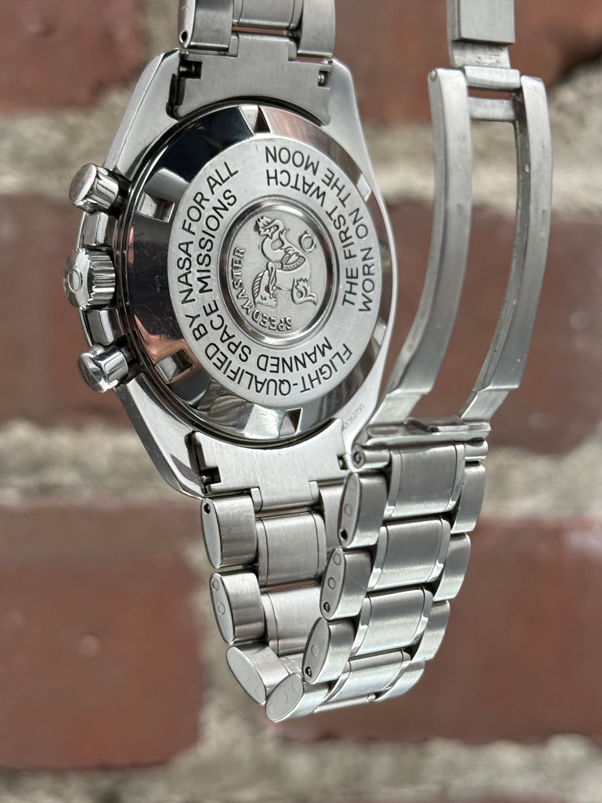 Pre-owned Omega Speedmaster Holy Grail 376.0822 | Steel Black