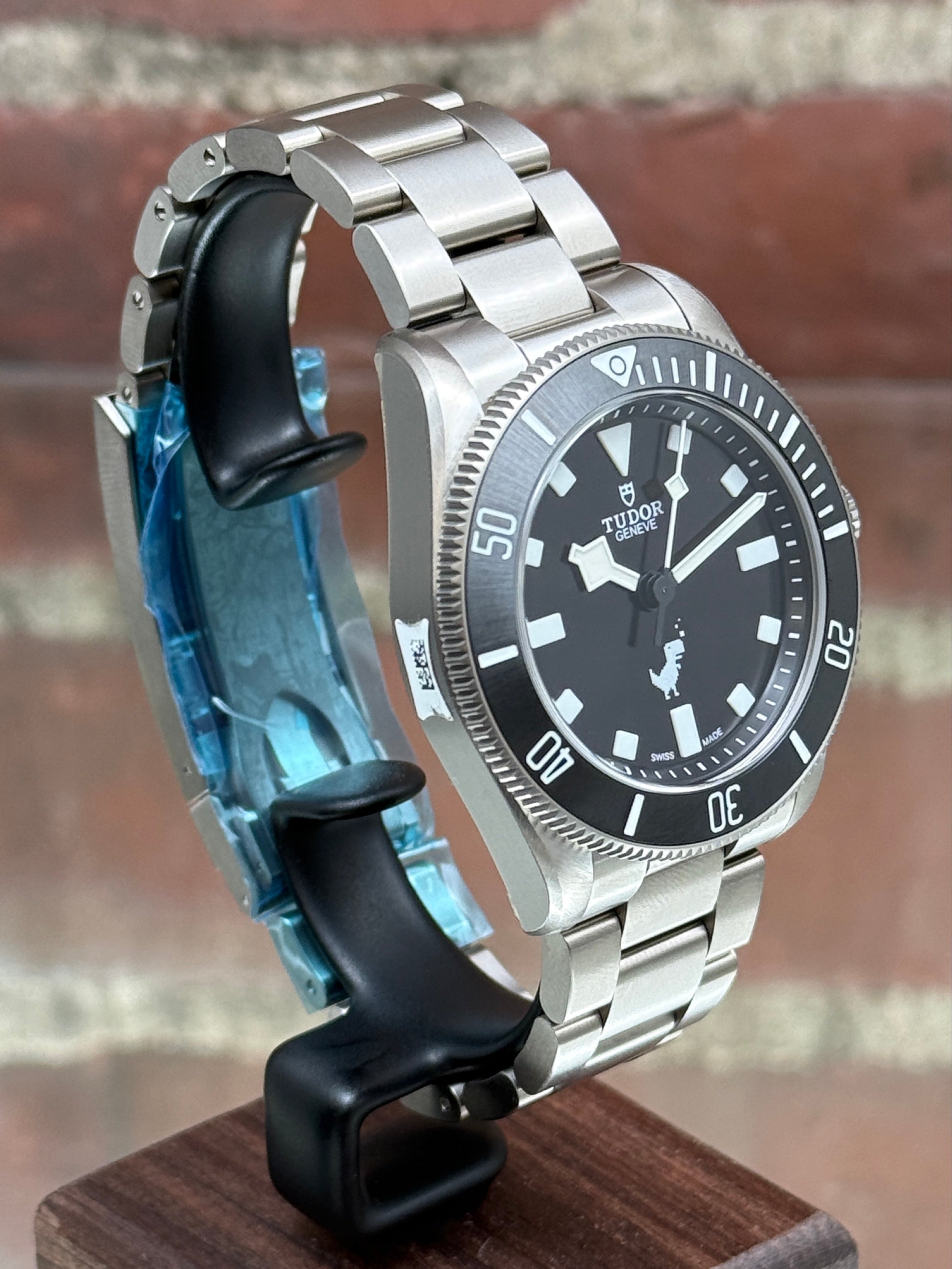 Tudor Pelagos (Google Dino)