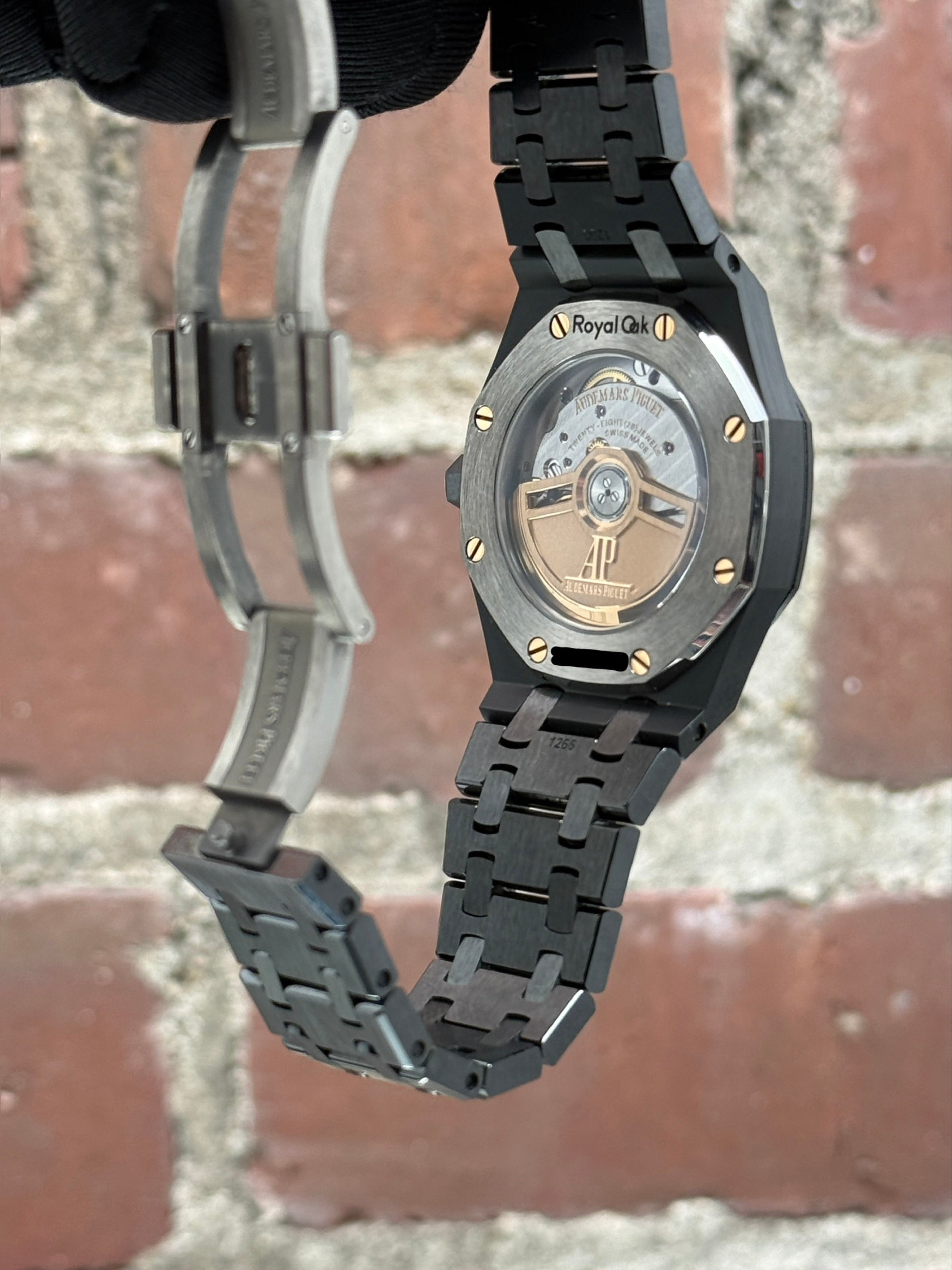 Mint Audemars Piguet Royal Oak Selfwinding 77350CE.OO.1266CE.01 | ceramic black