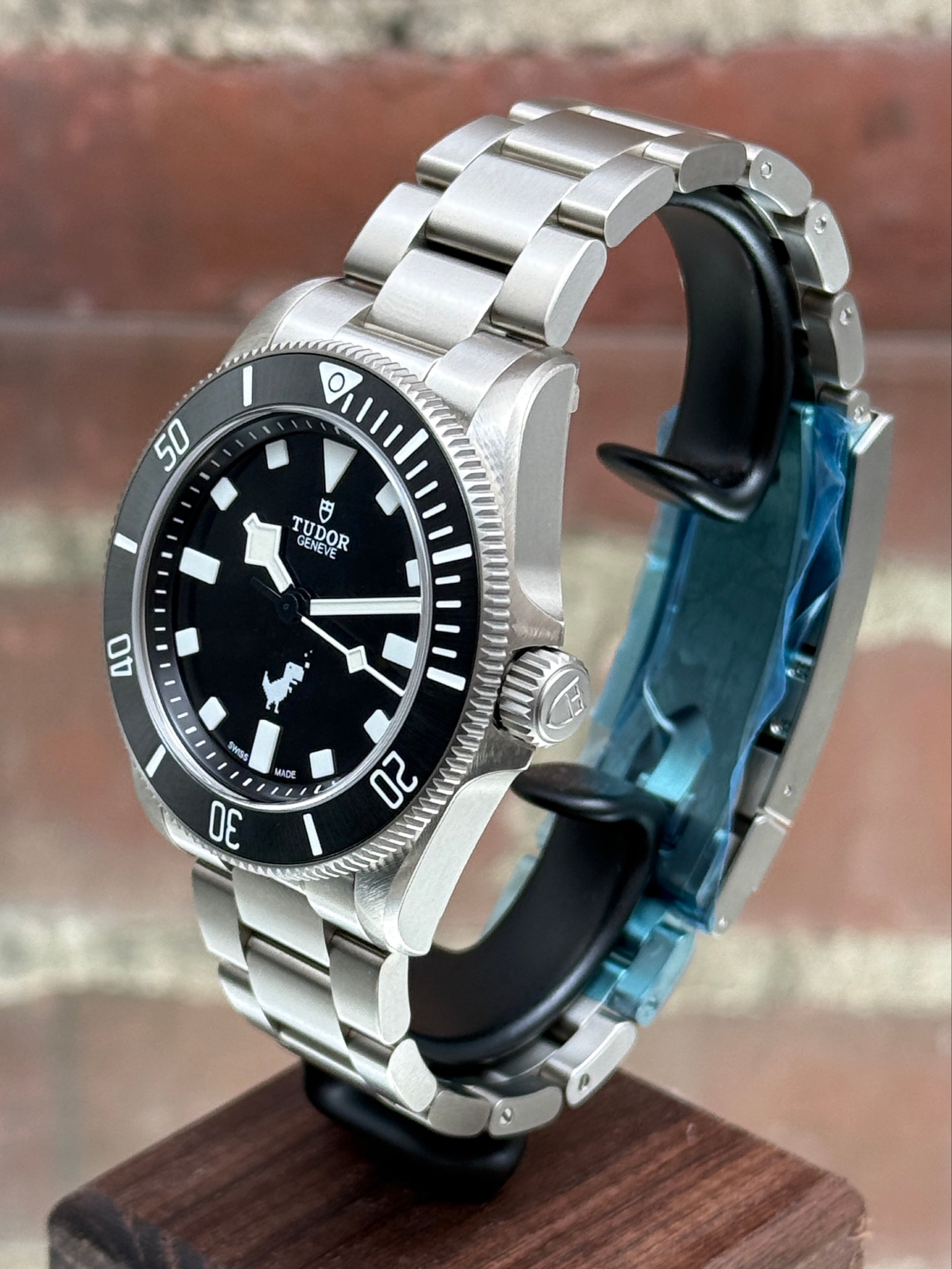 Tudor Pelagos (Google Dino)
