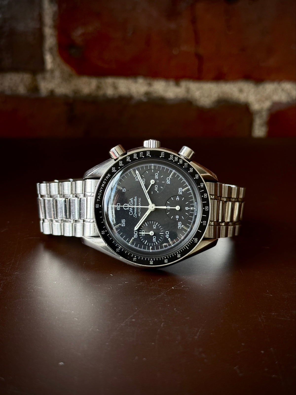 Pre-owned Omega Speedmaster Reduced 3510.50.00 | Steel Black