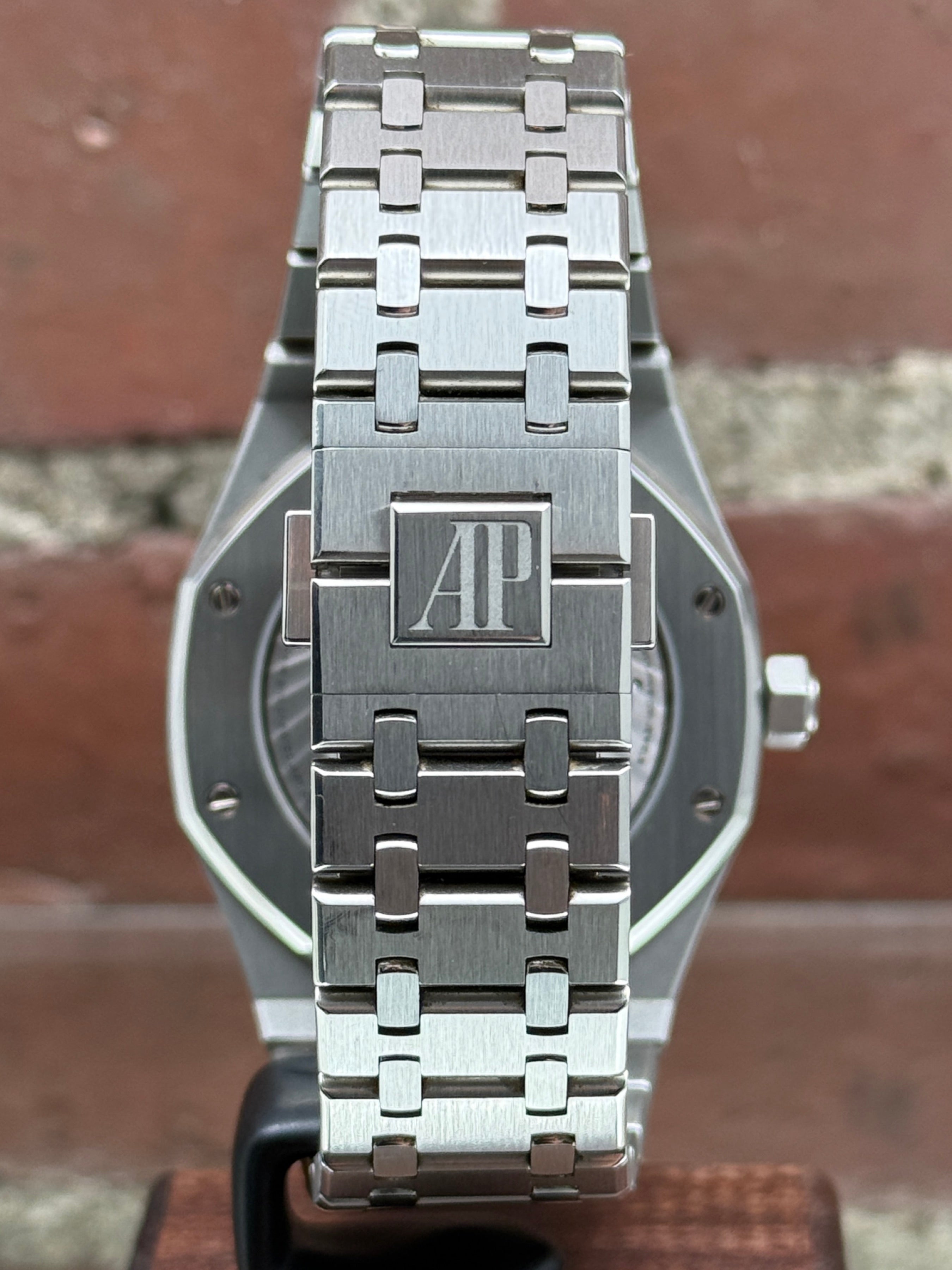 Pre-owned Audemars Piguet Royal Oak Tourbillon Extra-thin 26522ST.OO.1220ST.01 | steel purple