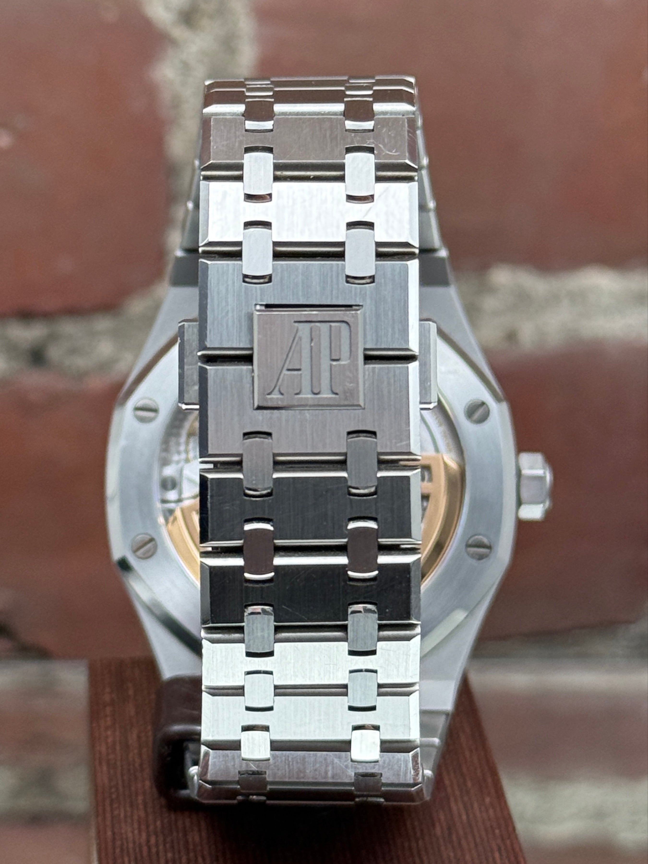 Pre-owned Audemars Piguet Royal Oak Selfwinding Blue Dial 41mm 15510ST.OO.1320ST.01 | Steel Blue