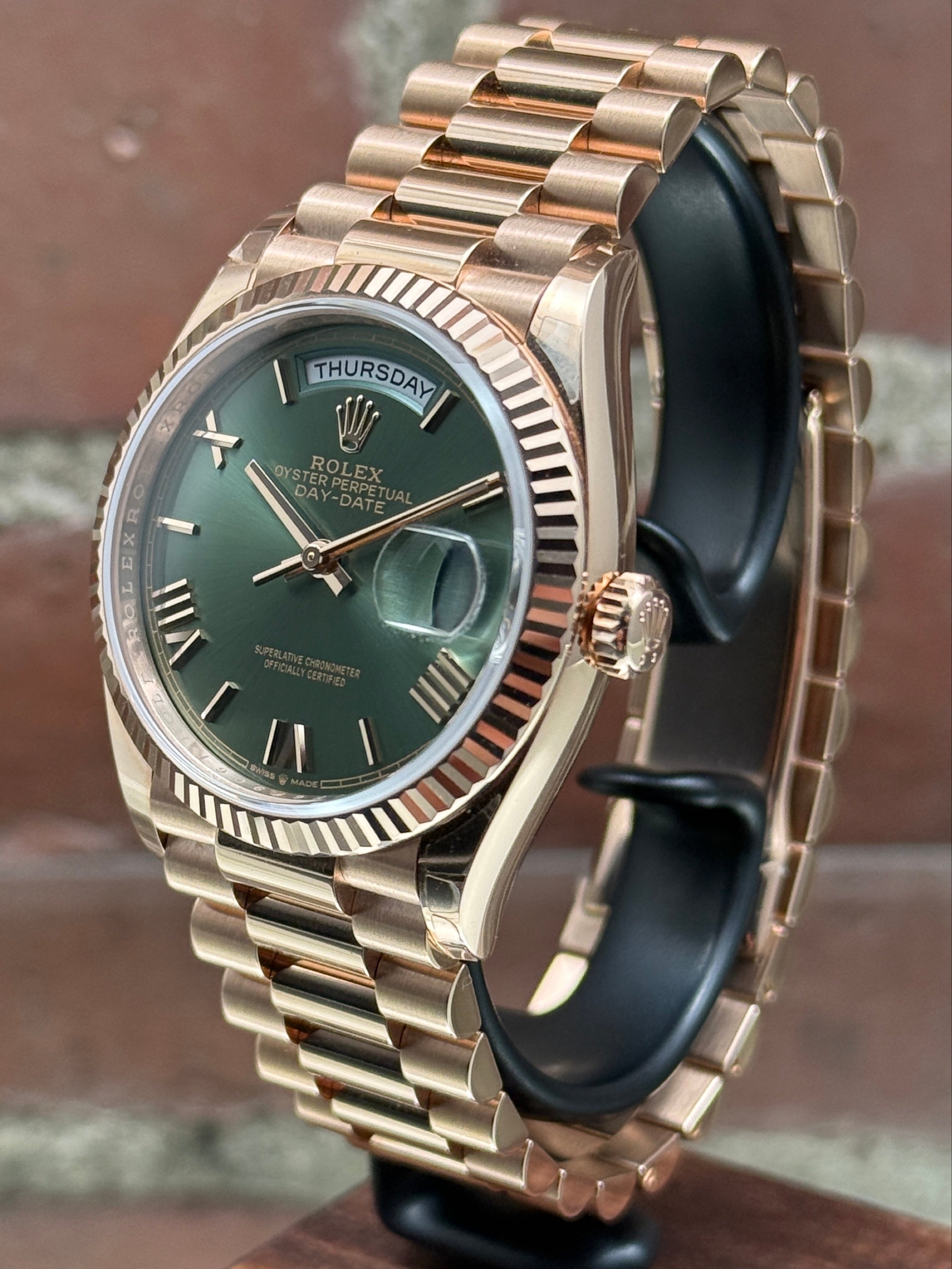 Brand new Rolex Day-Date 36 128235 | pink gold green