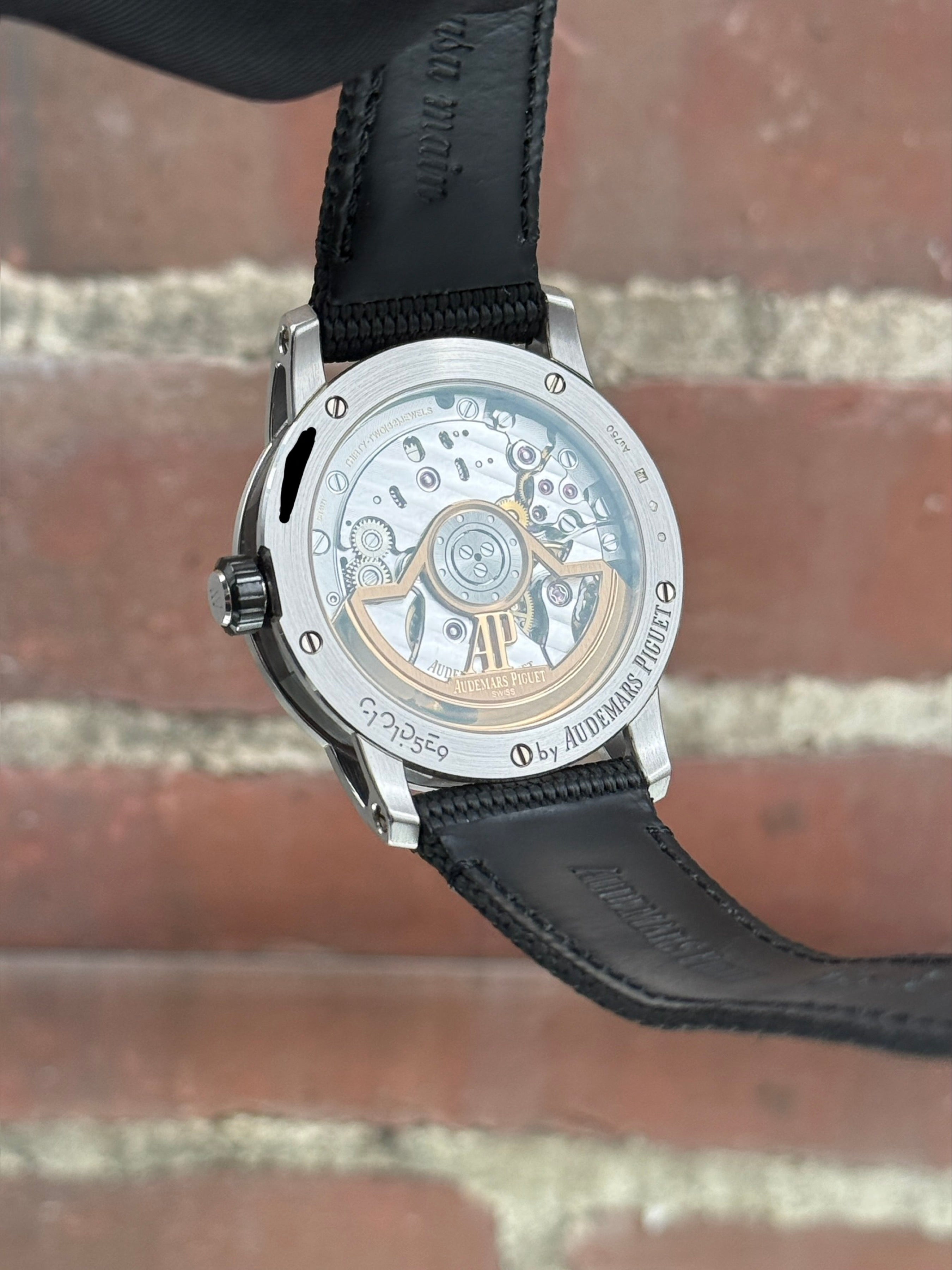 Pre-owned Audemars Piguet Code 11.59 Starwheel 41mm 15212NB.OO.A002KB.01 | White gold Blue