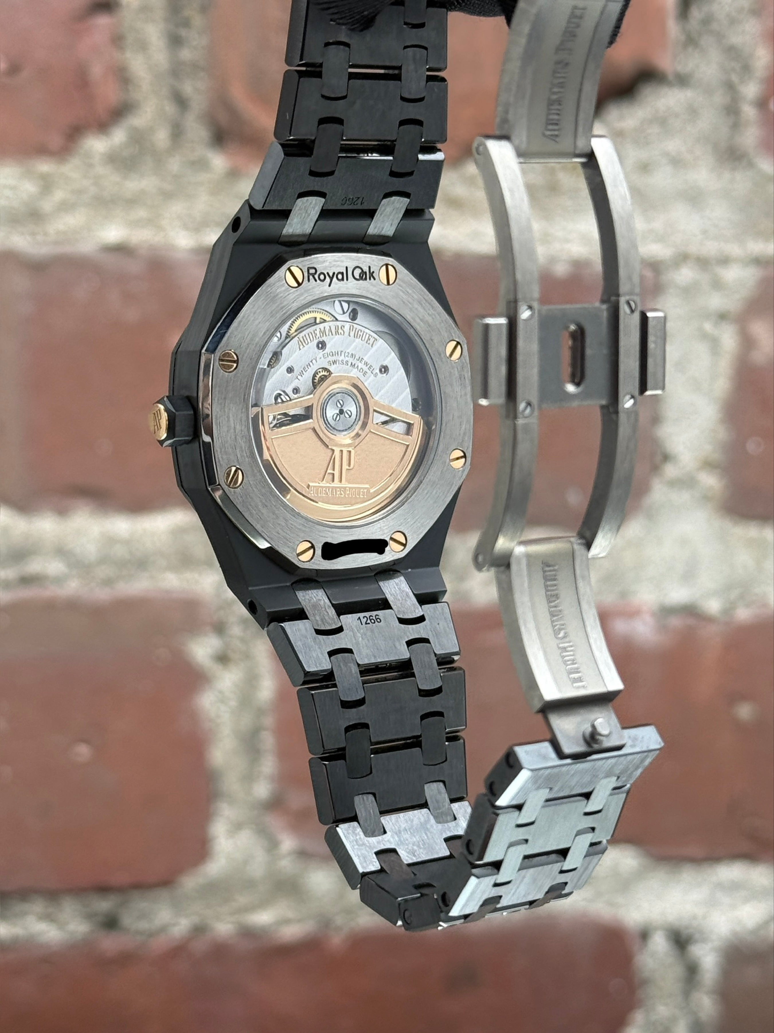 Mint Audemars Piguet Royal Oak Selfwinding 77350CE.OO.1266CE.01 | ceramic black