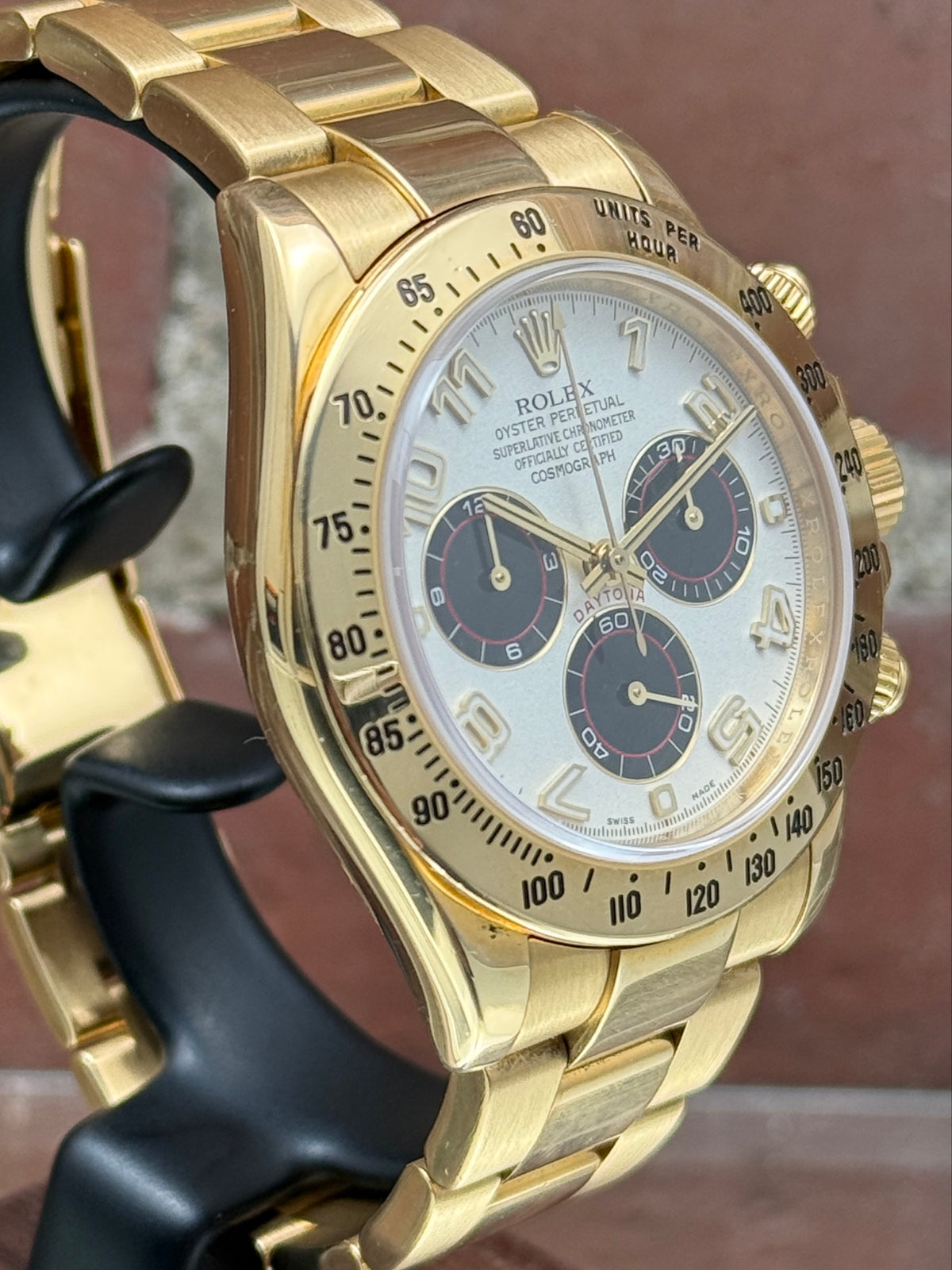Pre-owned Rolex Daytona 116528 | Yellow gold White