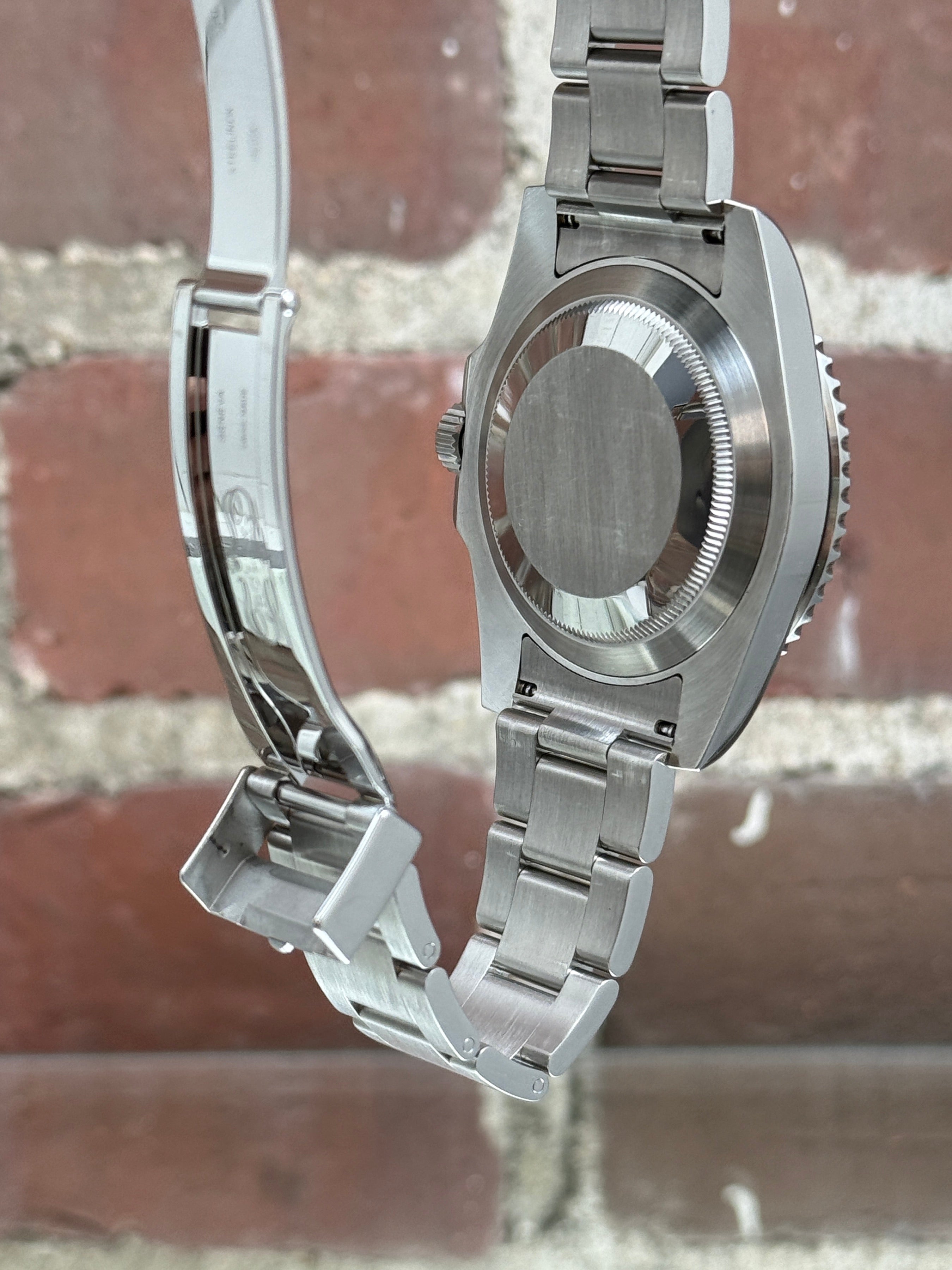 Rolex Submariner Date