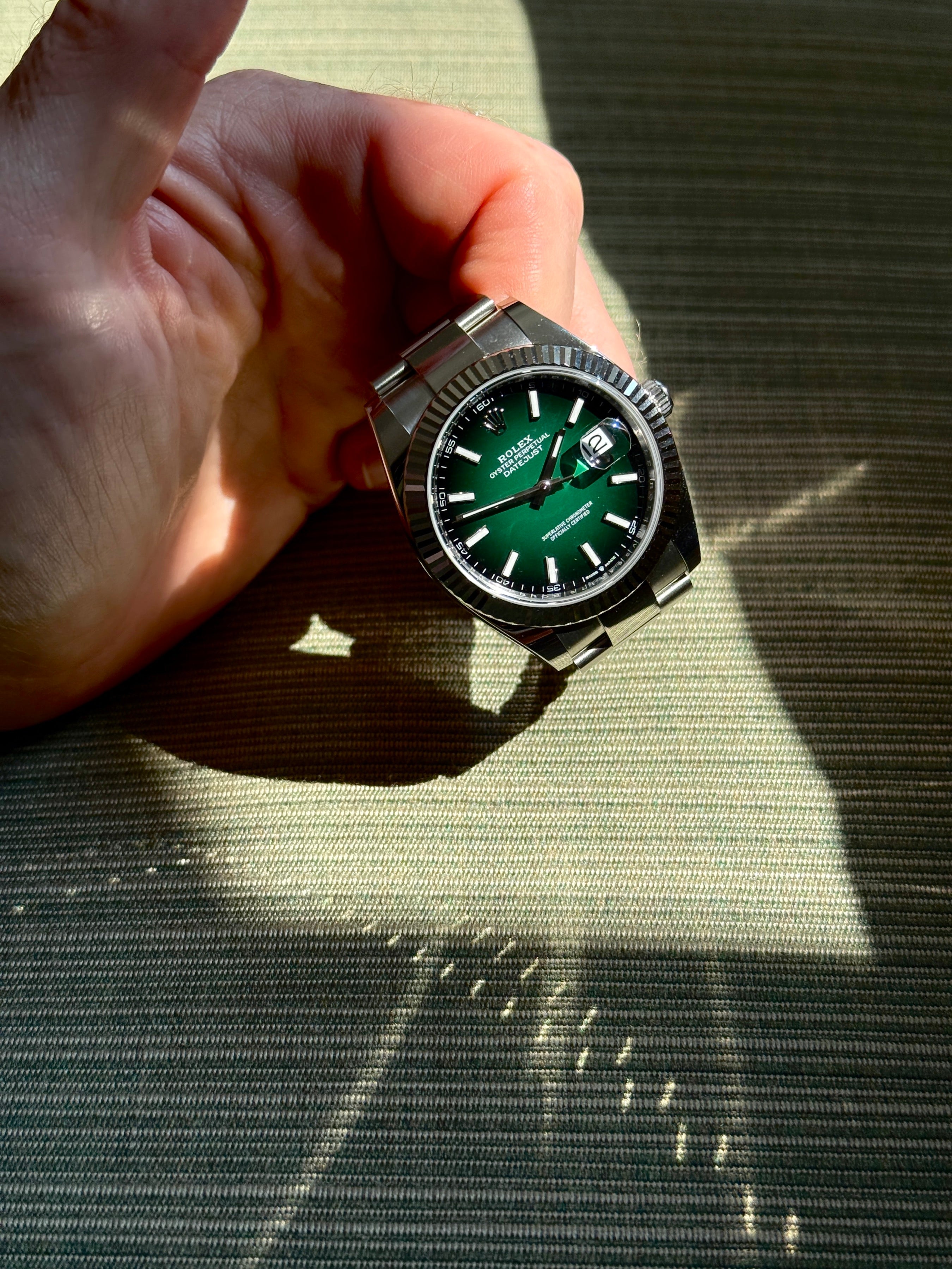 Brand new Rolex Datejust 41 126334 | White gold Green