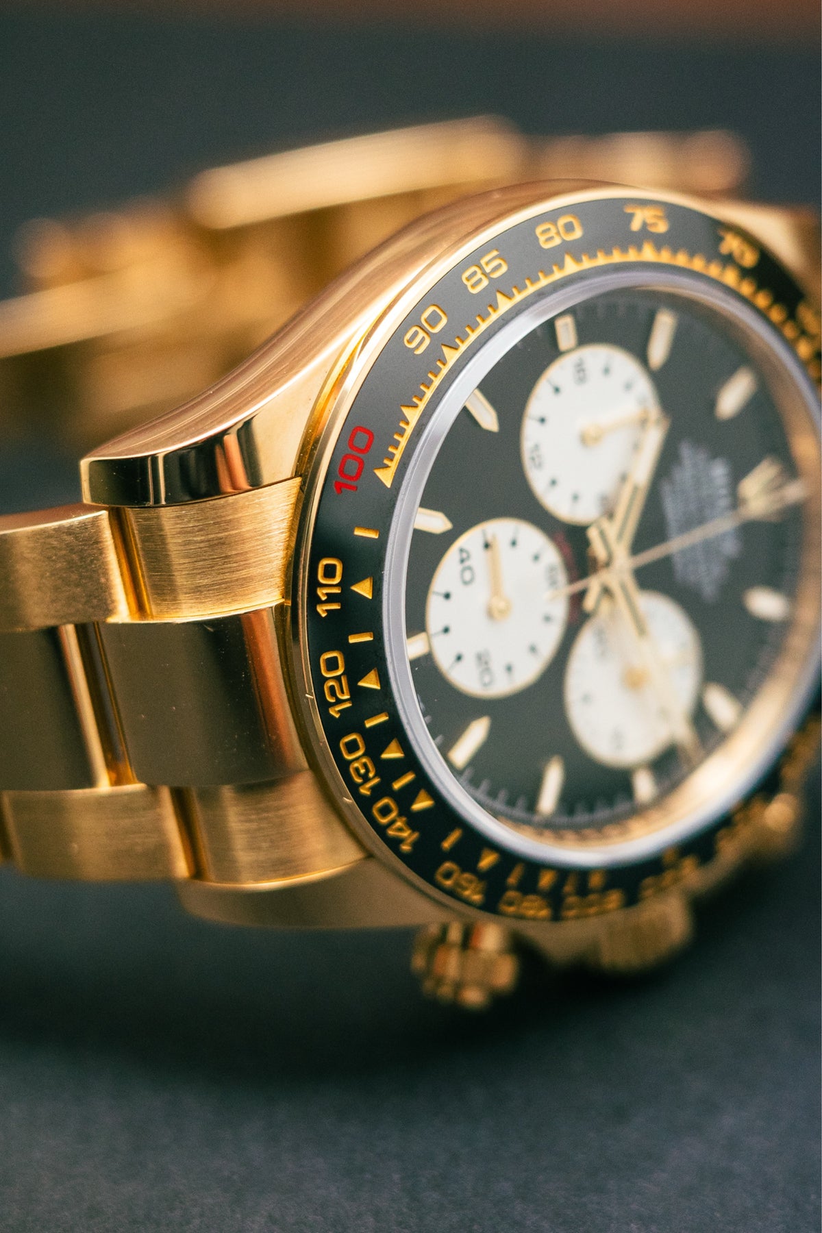 Mint Rolex Le Mans Daytona 126528LN | Yellow gold Black