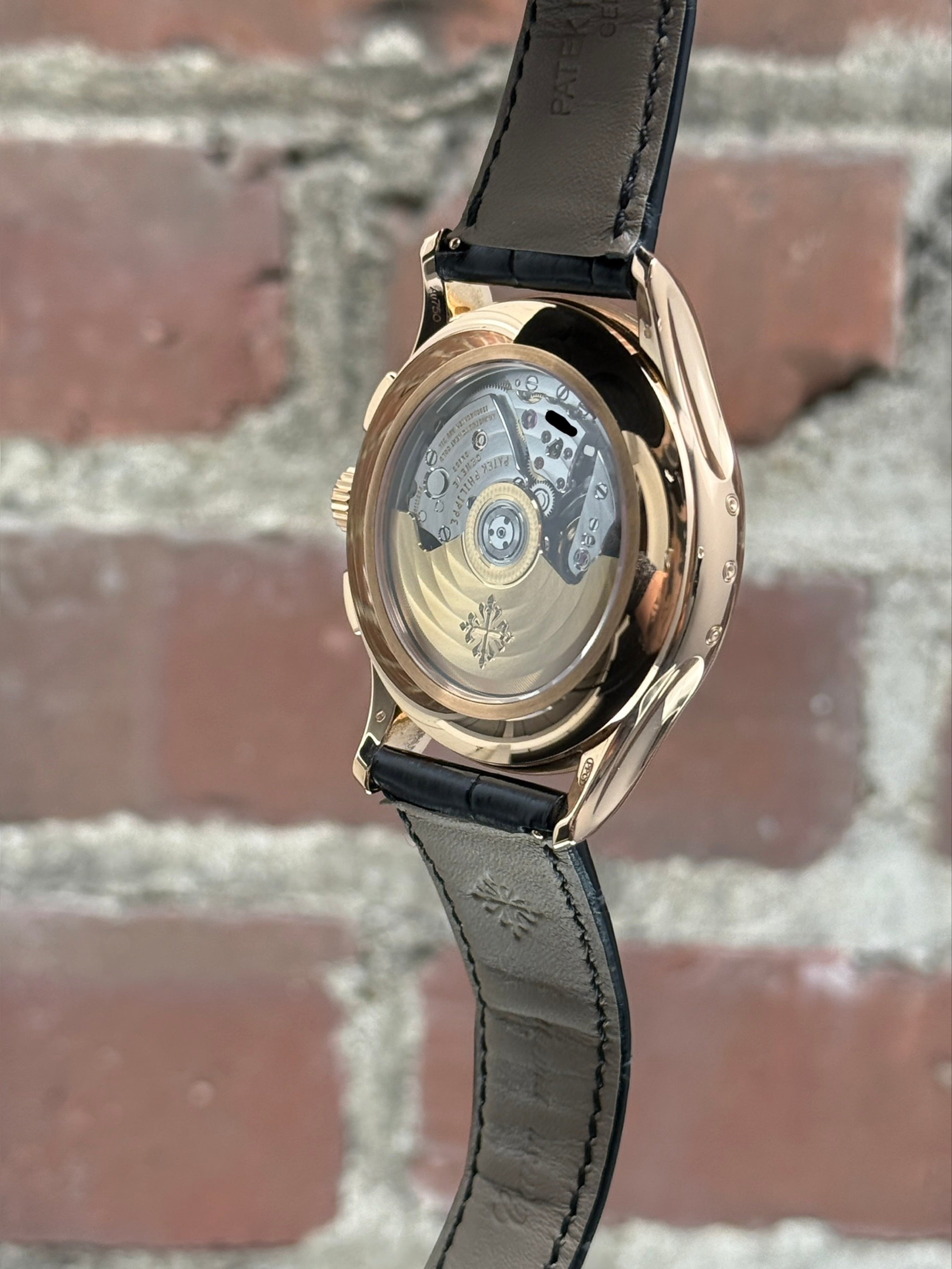 Pre-owned Patek Philippe Flyback Chronograph Annual Calendar 5905r-010 18kt 5905R-010 | pink gold black