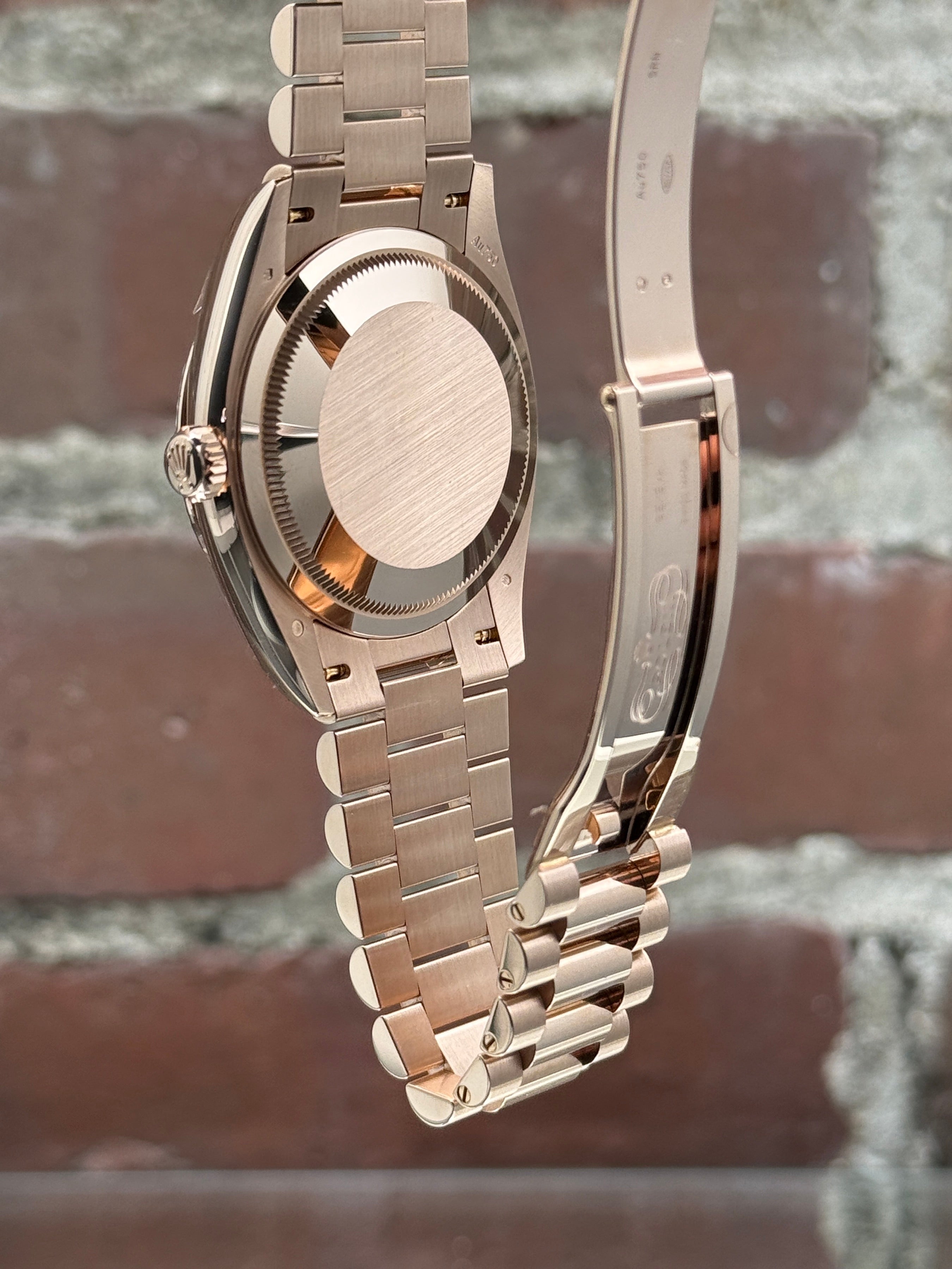 Brand new Rolex Day-Date 36 128235 | pink gold green