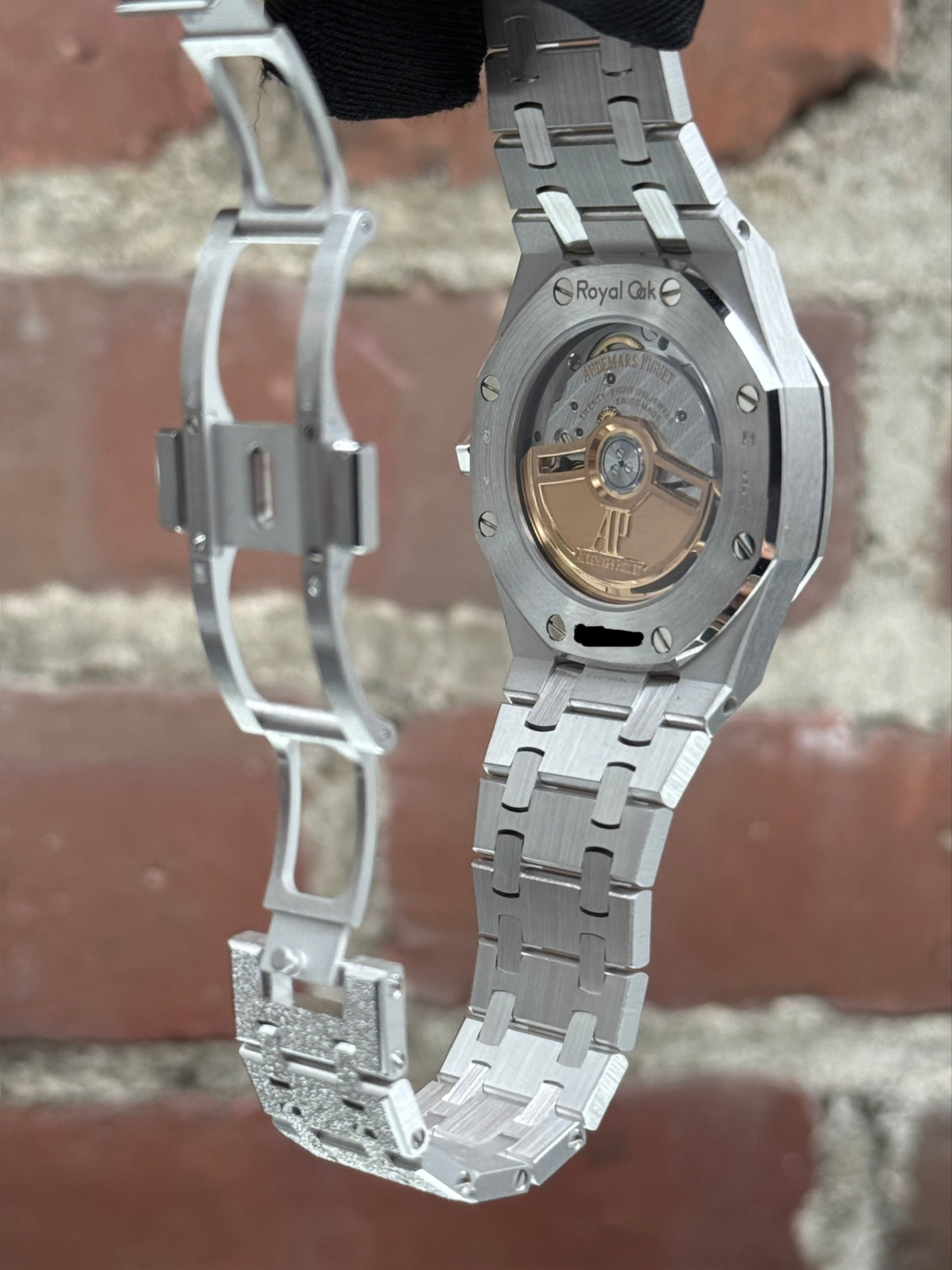 Brand new Audemars Piguet Royal Oak Lady Frosted Quartz 77450BC.GG.1361BC.01 | White gold Rhodium-plated