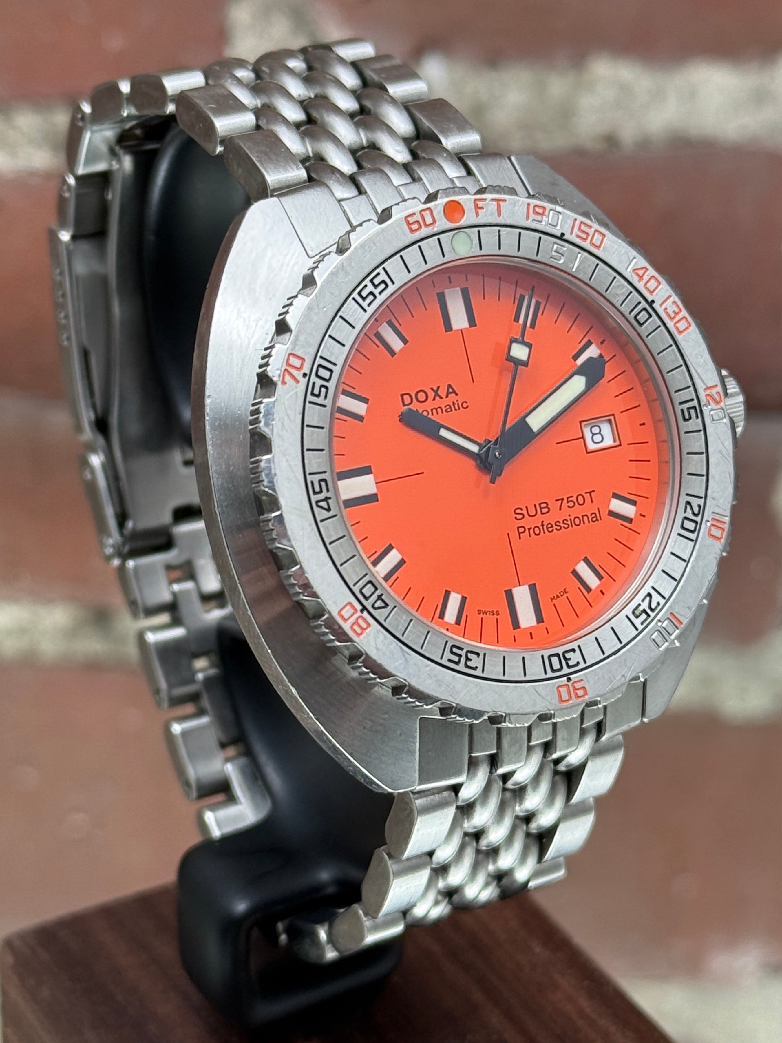 Doxa Sub 750t Professional