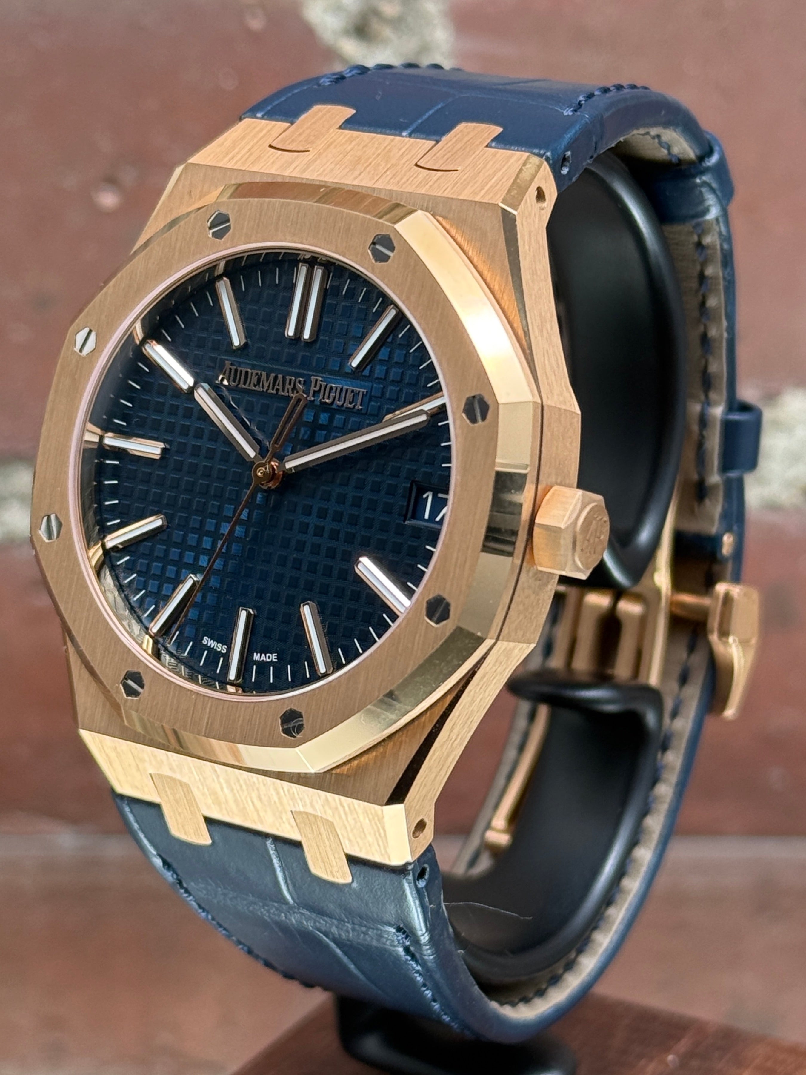 Brand new Audemars Piguet Royal Oak Selfwinding 15510OR.OO.D315CR.02 | pink gold blue