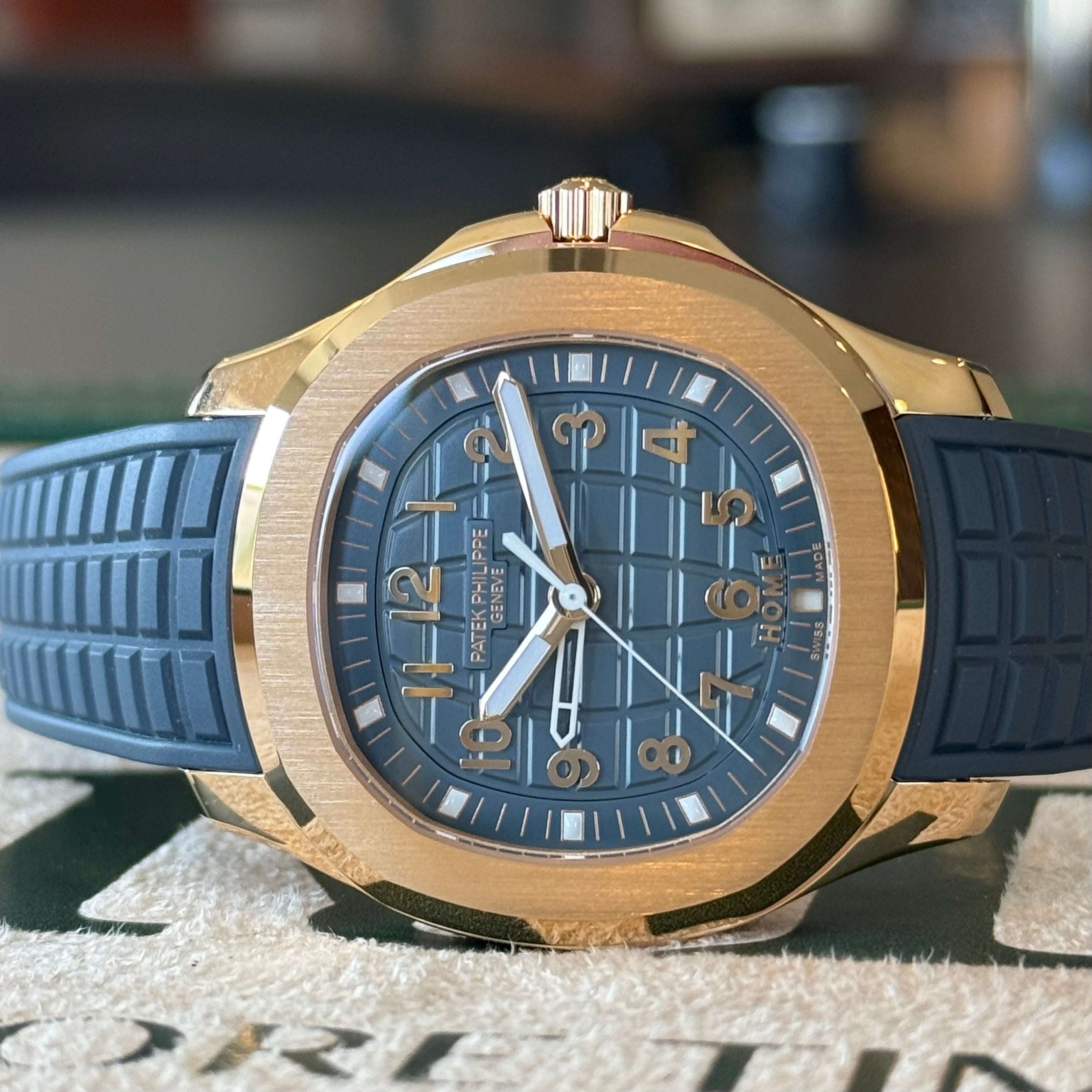 Patek Philippe Aquanaut Travel Time Blue Dial 5269R-001