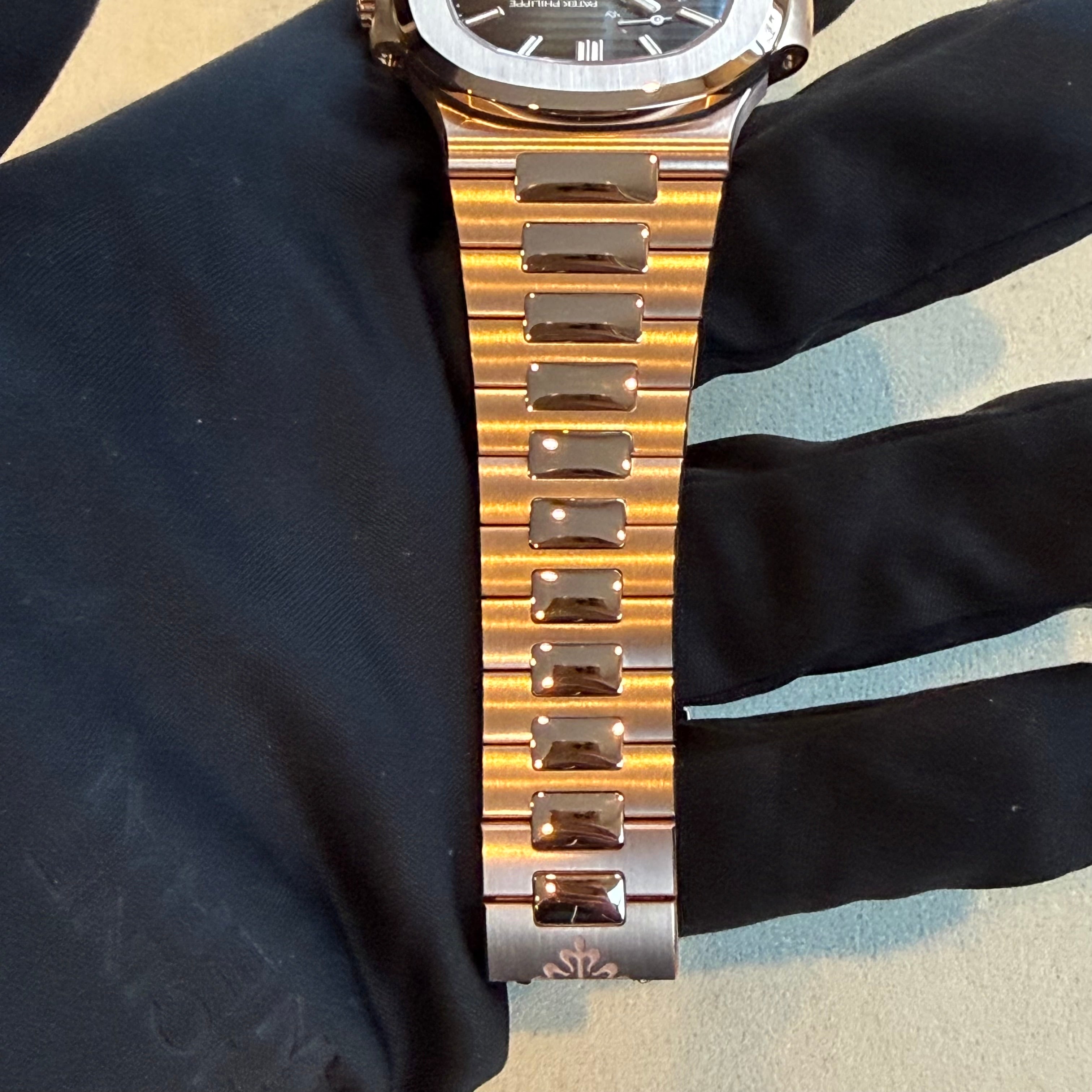 Patek Philippe Nautilus - Moon Phases Brown Dial 5712/1R-001