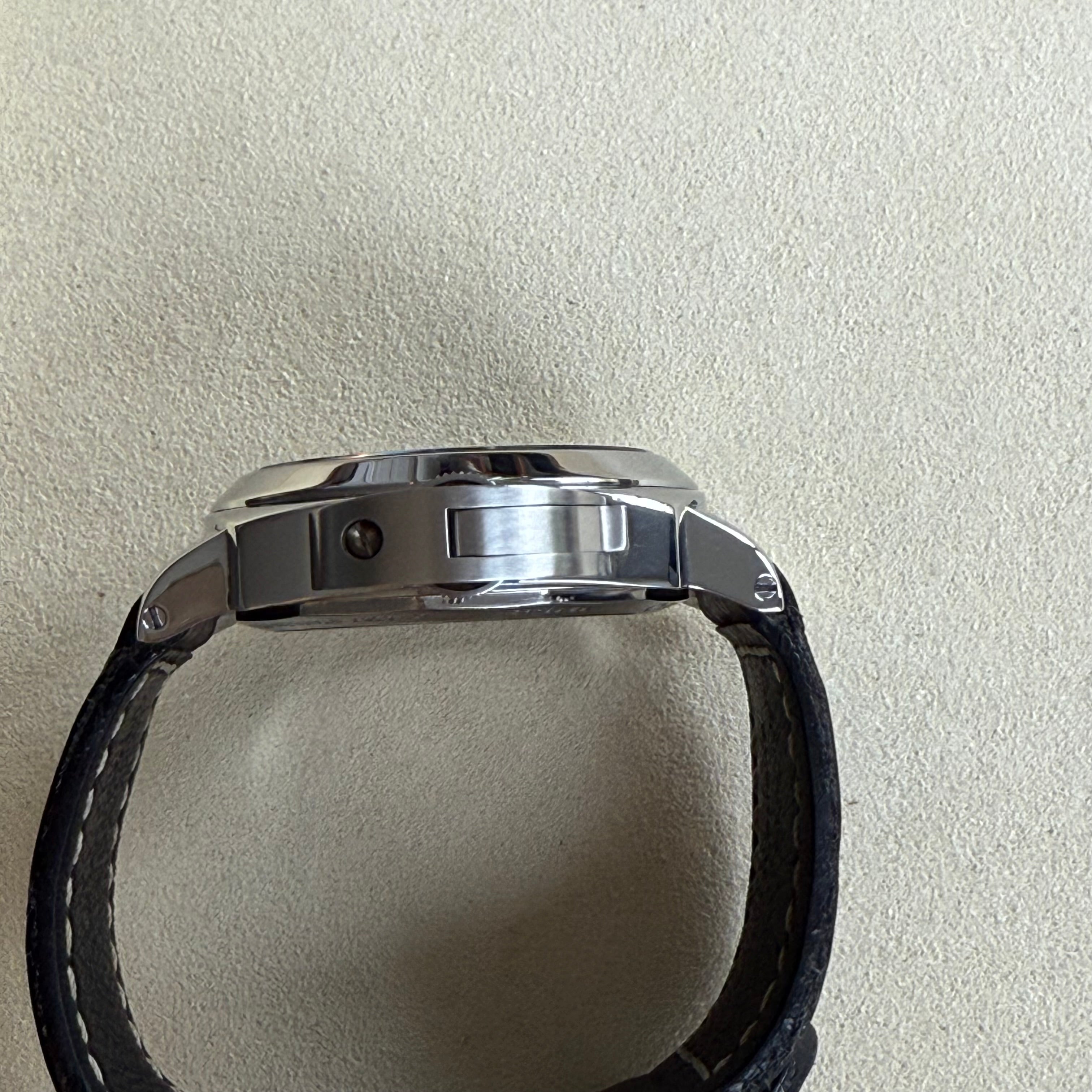 Panerai Luminor Marina Black Dial Pam00111