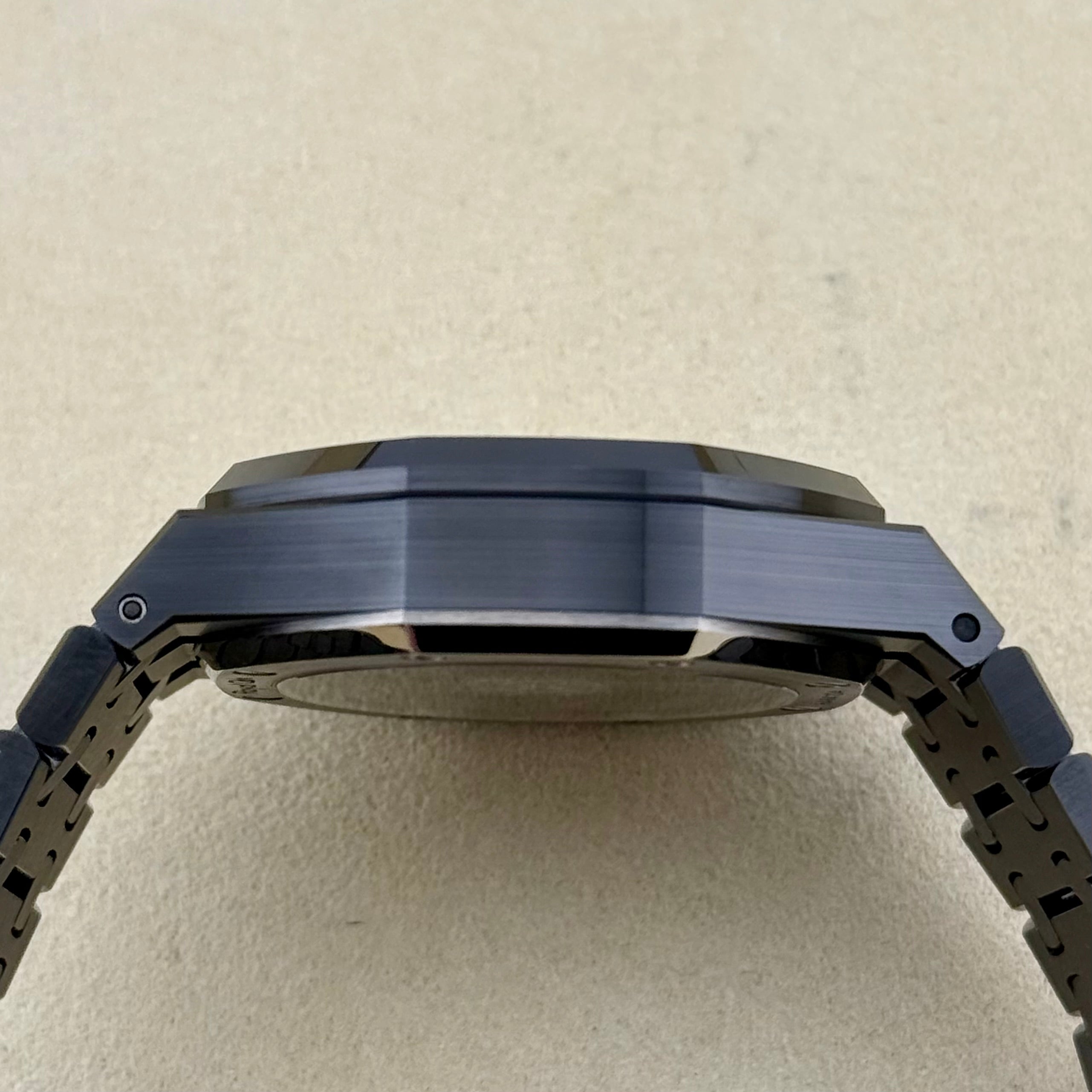 Audemars Piguet Royal Oak Selfwinding Chronograph Black Dial 26240CE.OO.1225CE.02