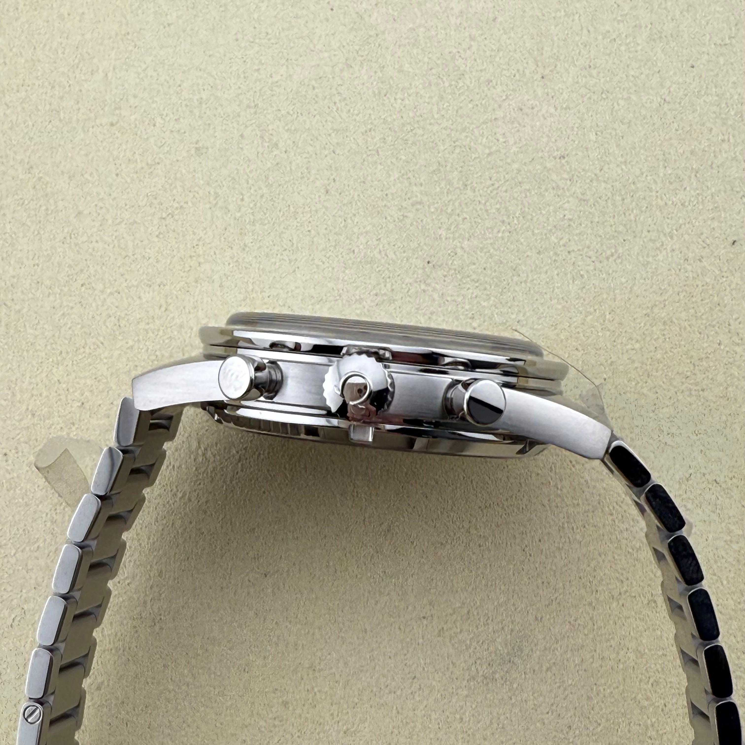 Omega Speedmaster '57 Co-Axial Master Chronometer Chronograph Green Dial 332.10.41.51.10.001