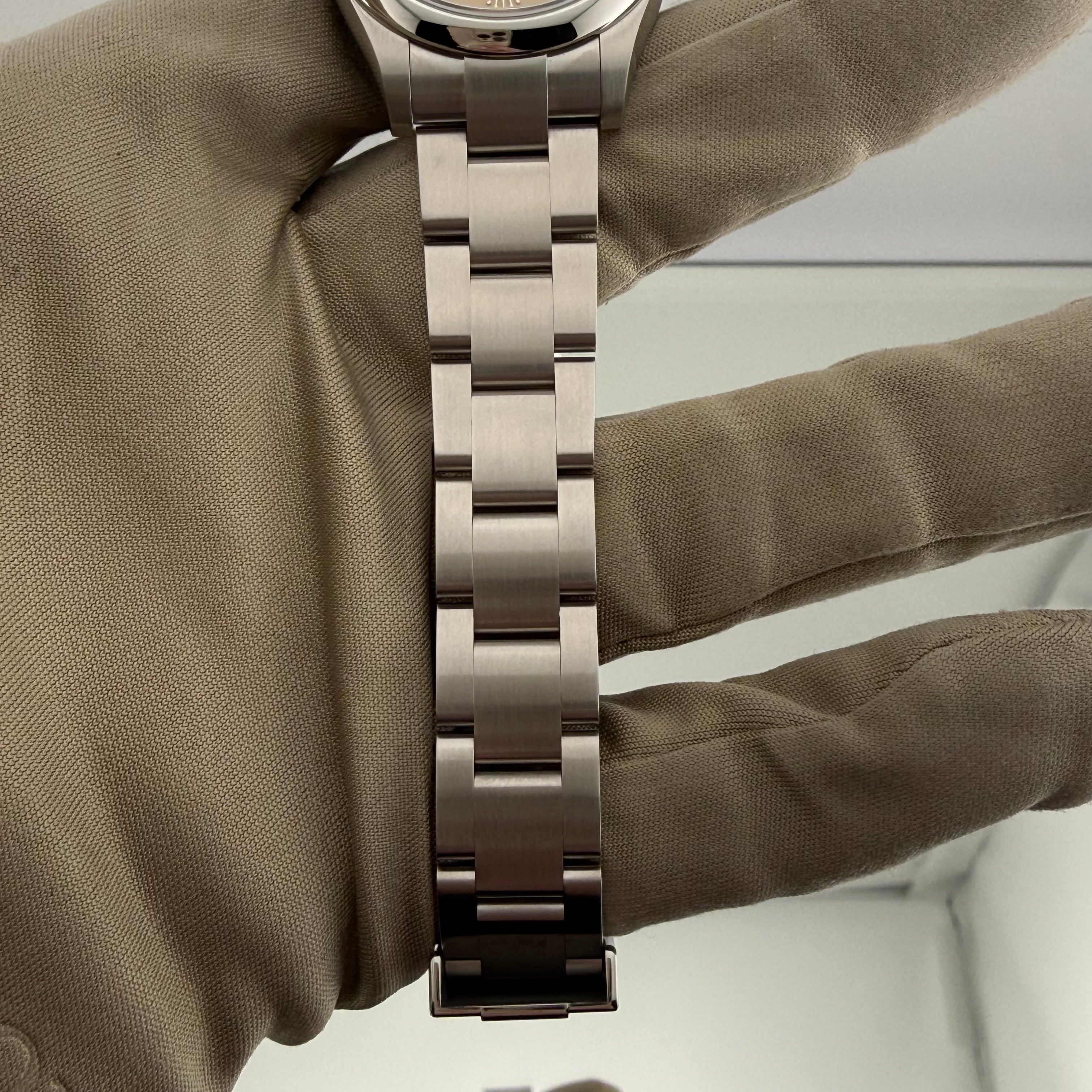 Rolex Oyster Perpetual 31 Beige Dial 277200