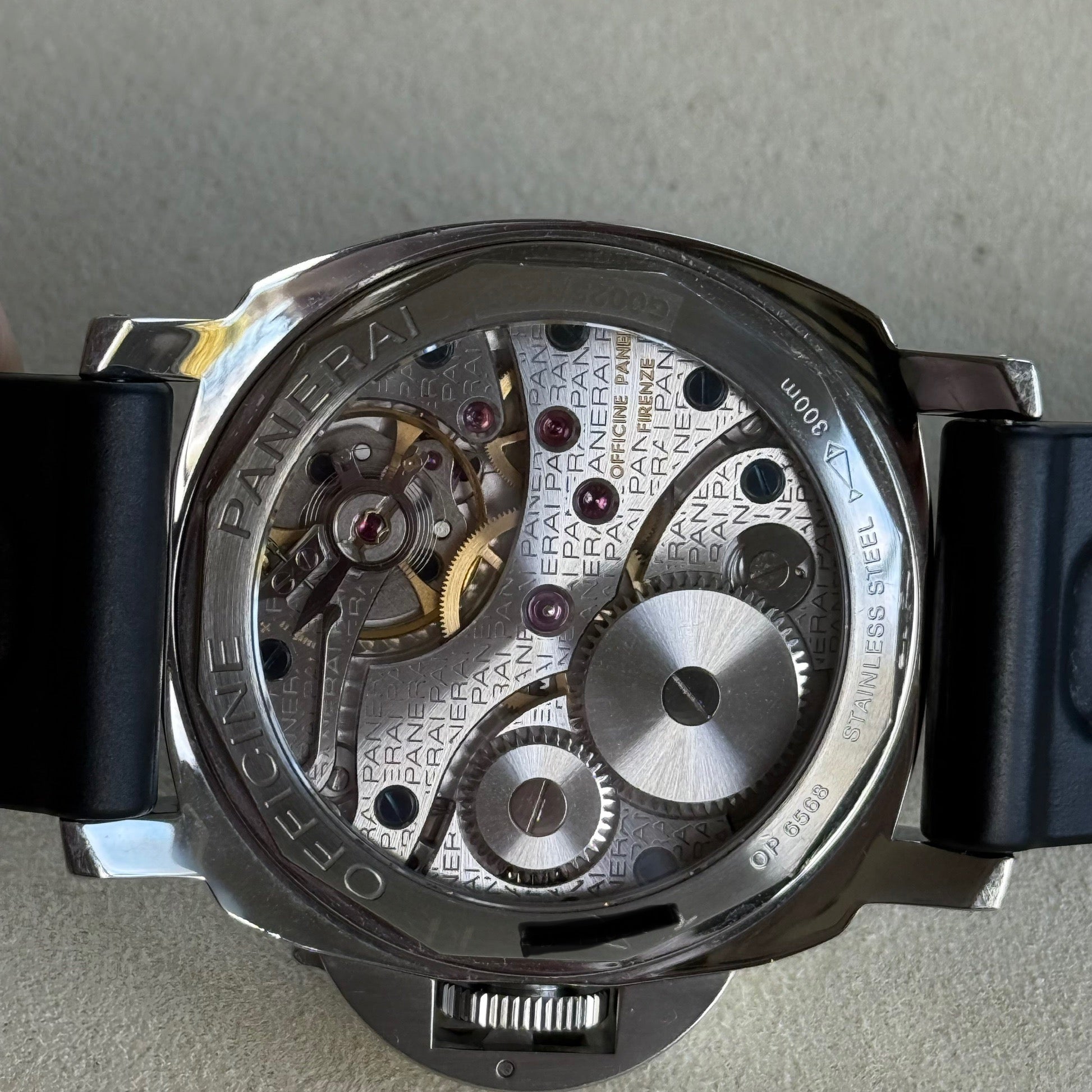 Panerai Luminor Base Black Dial PAM00112
