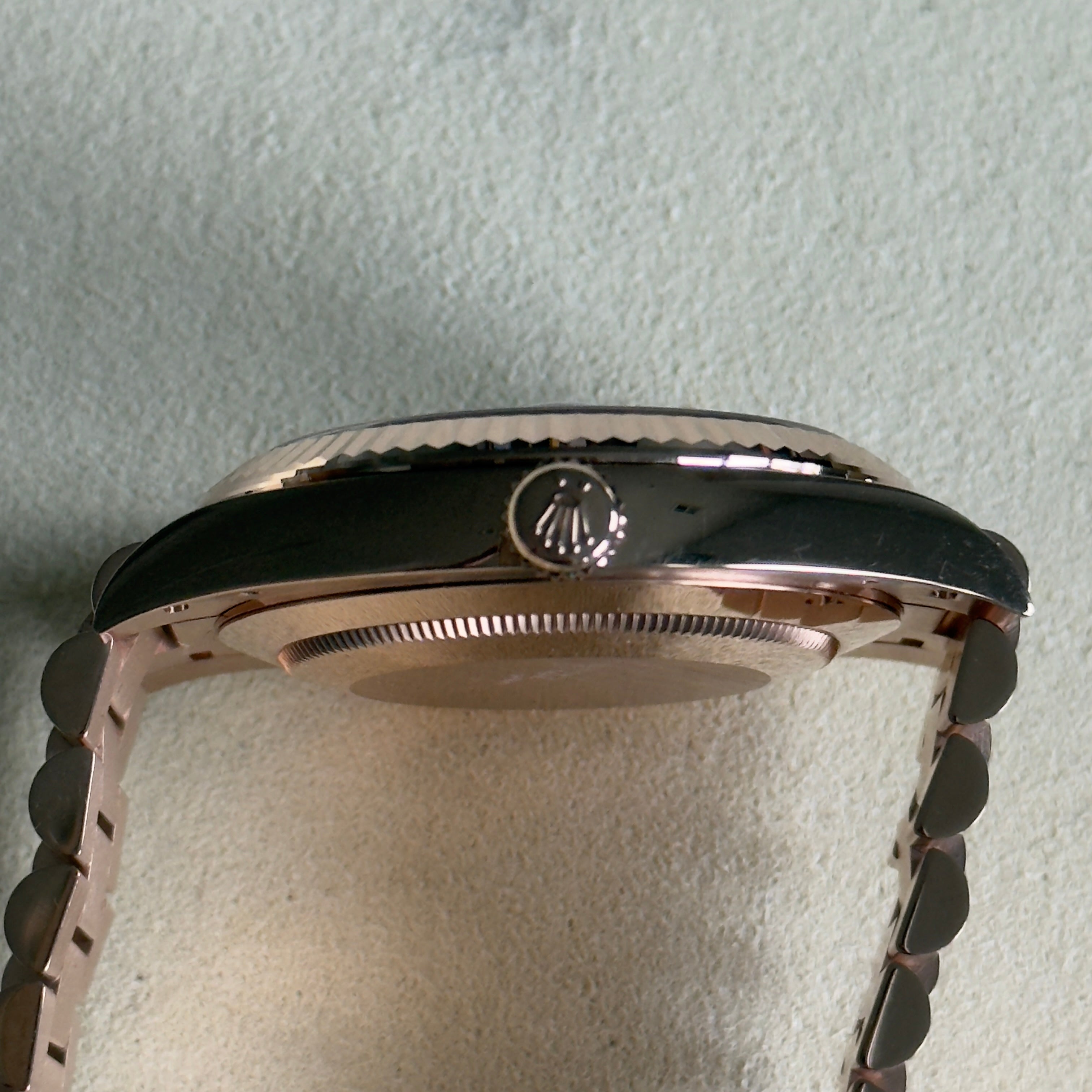 Rolex Day-Date 40 Olive Green Roman Dial 228235