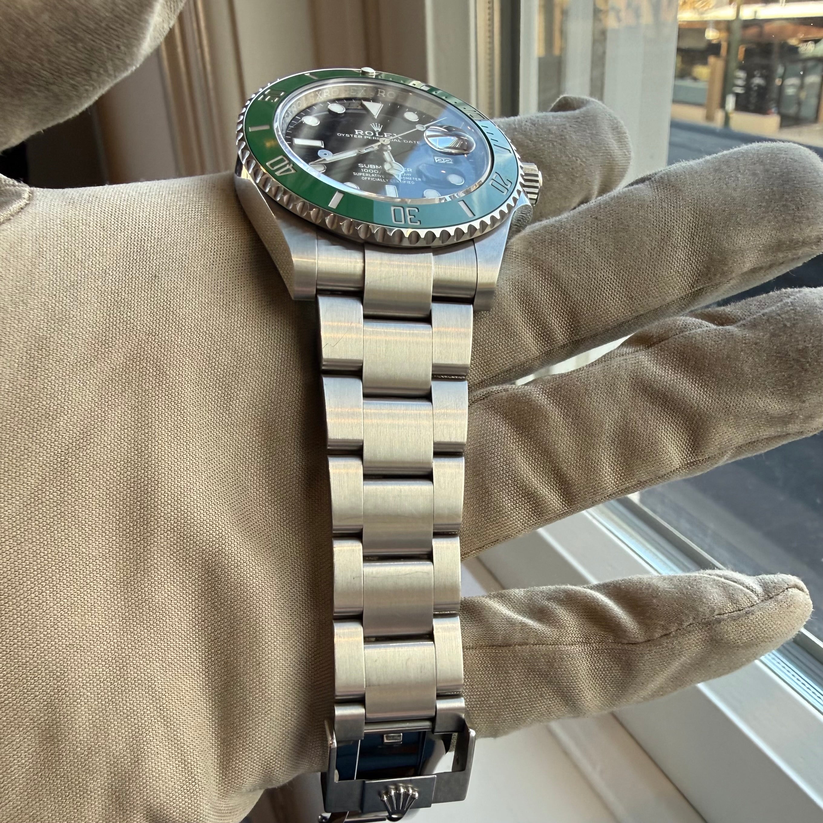 Rolex Submariner Black Dial 126610LV