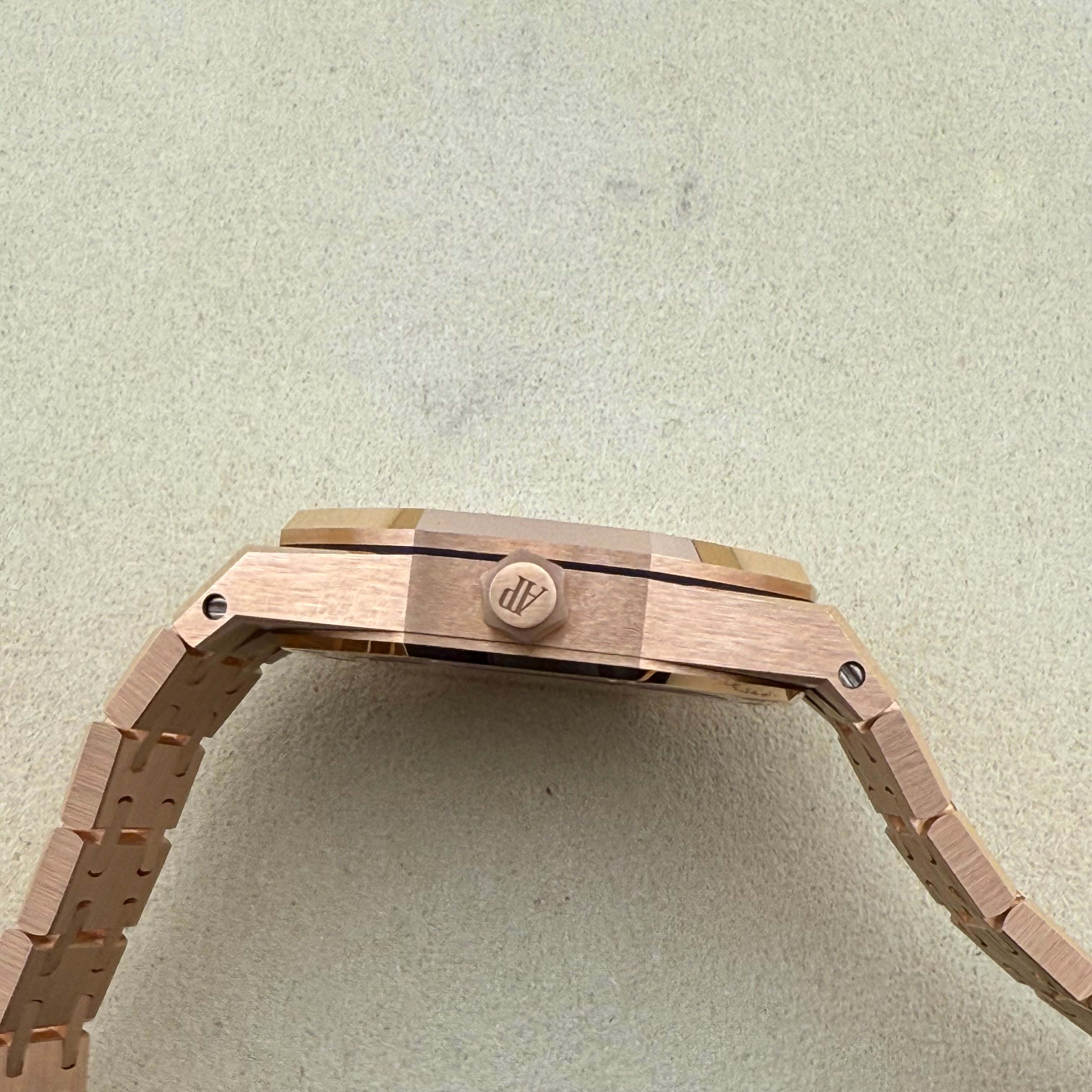 Audemars Piguet Royal Oak Selfwinding Blue Dial 77451OR.ZZ.1361OR.04