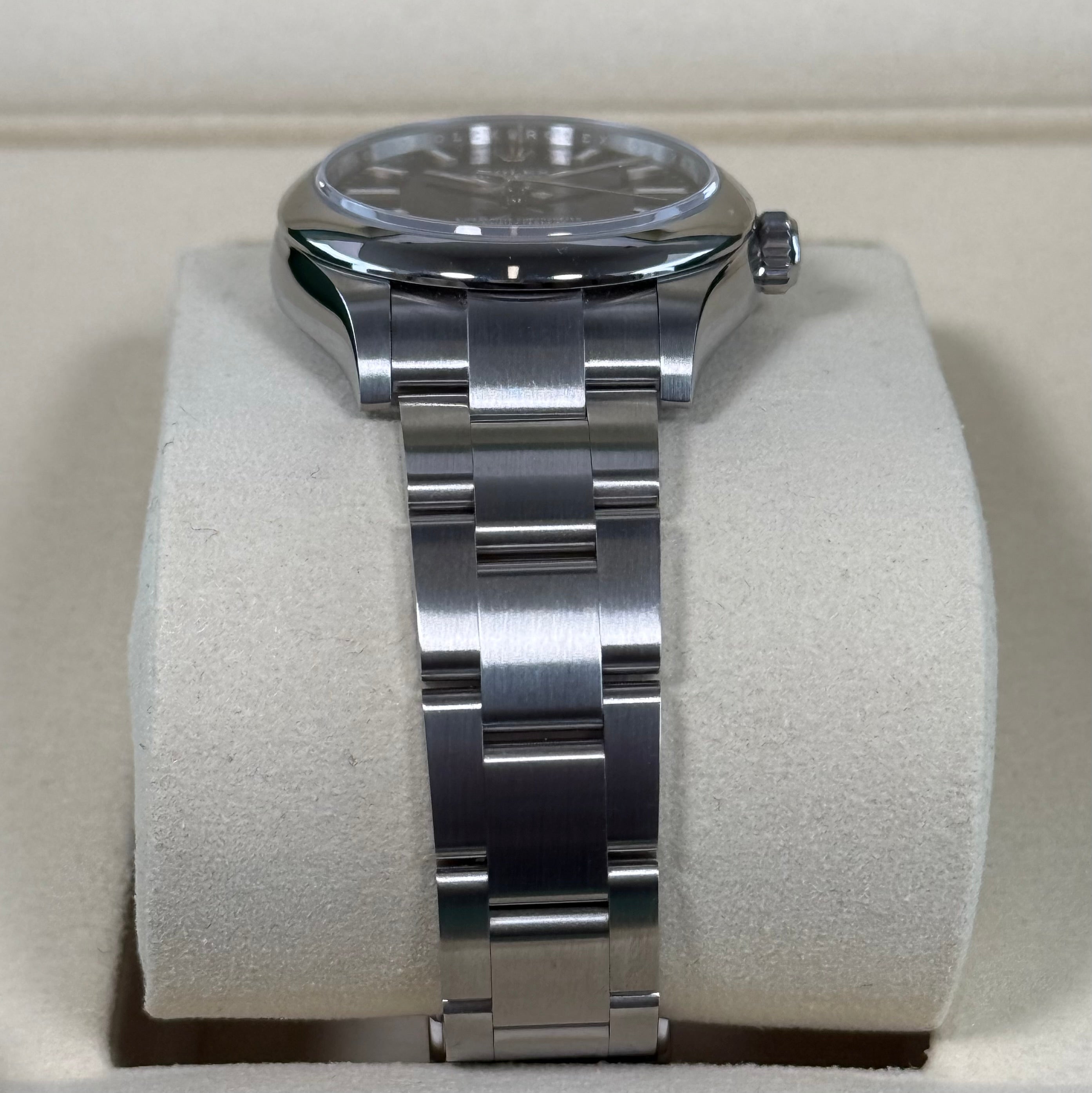 Rolex Oyster Perpetual 31 Black Dial 277200