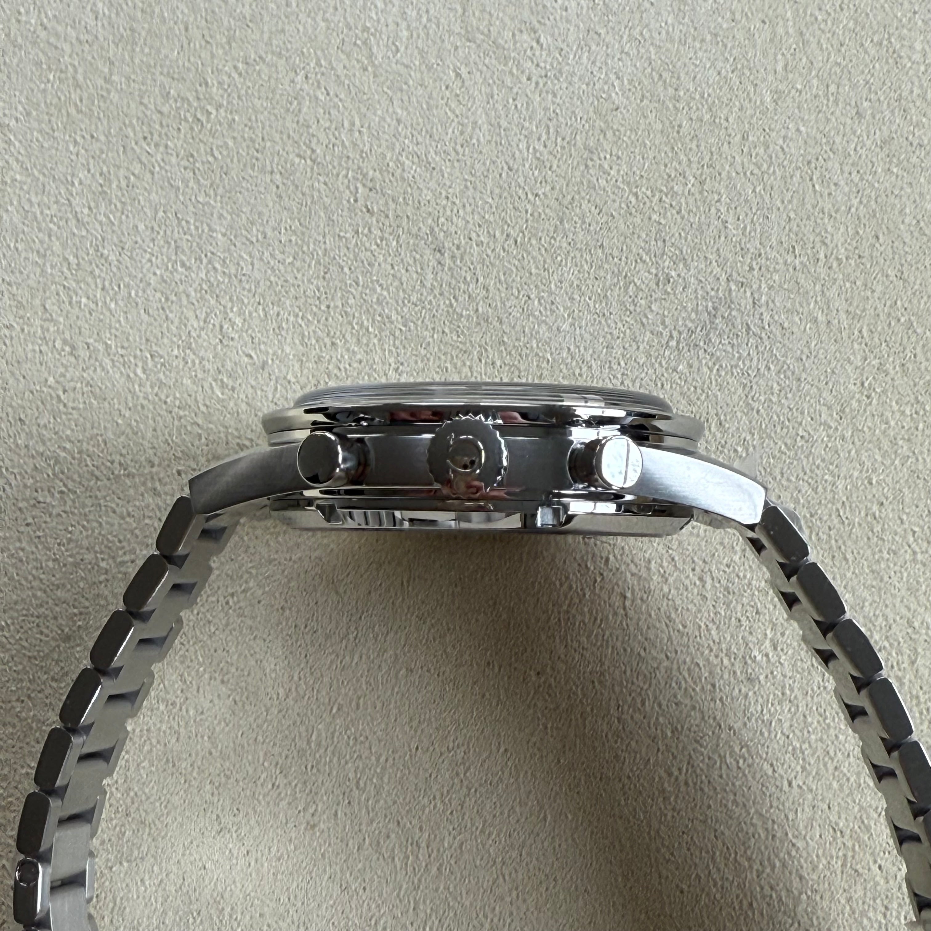 Omega Speedmaster '57 Co-Axial Master Chronometer Chronograph Blue Dial 332.10.41.51.03.001