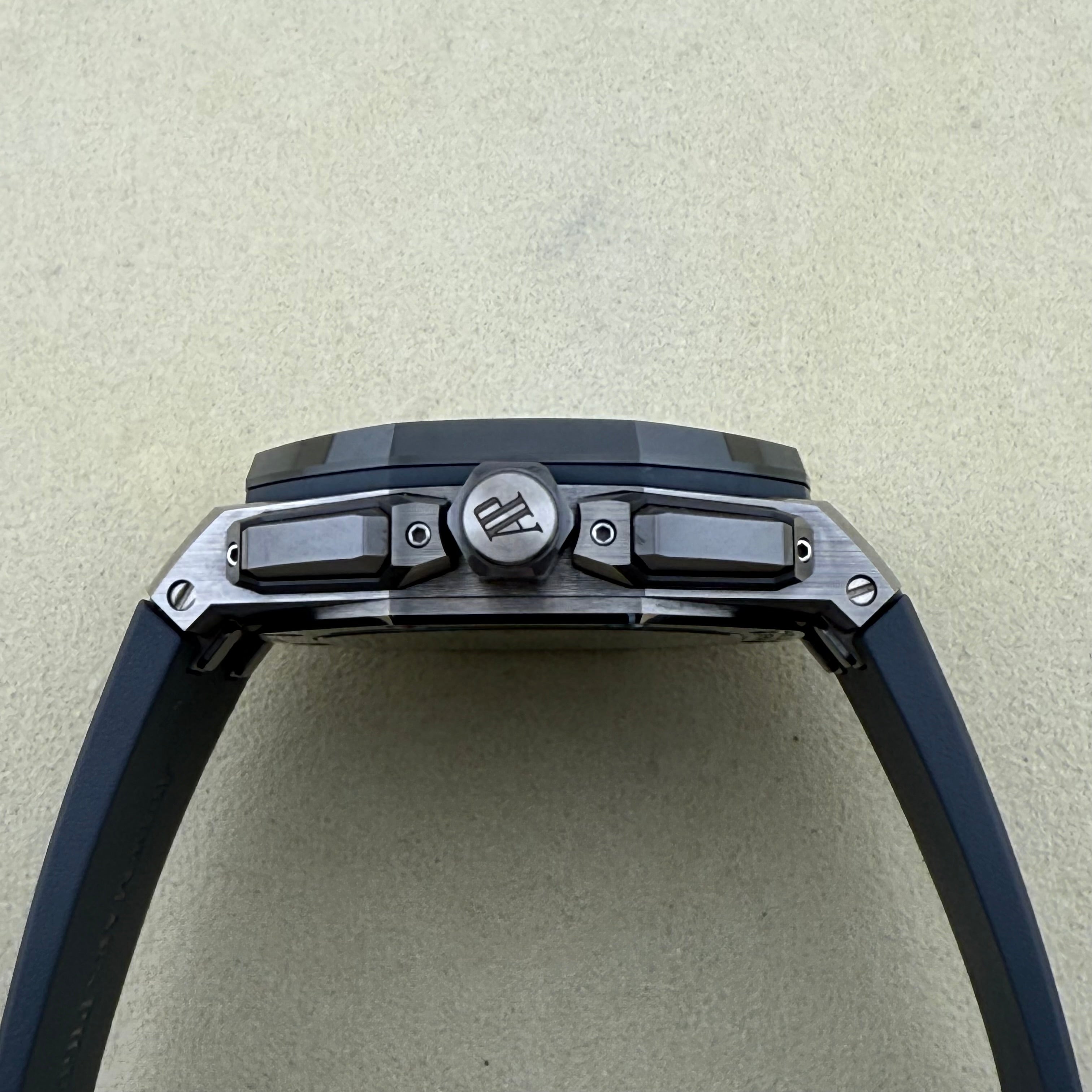 Audemars Piguet Royal Oak Offshore Chronograph Grey Dial 26420IO.OO.A009CA.01