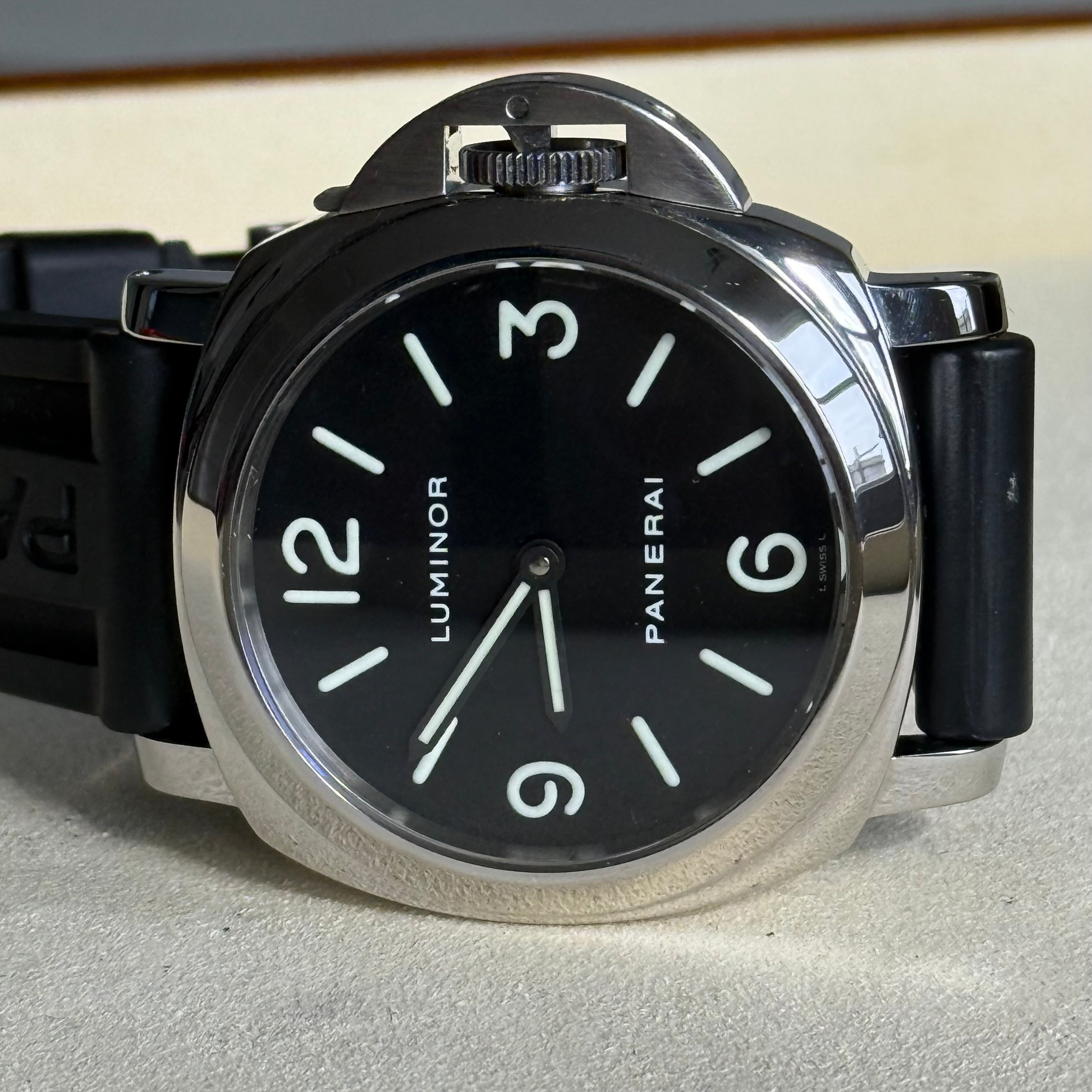 Panerai Luminor Base Black Dial PAM00112