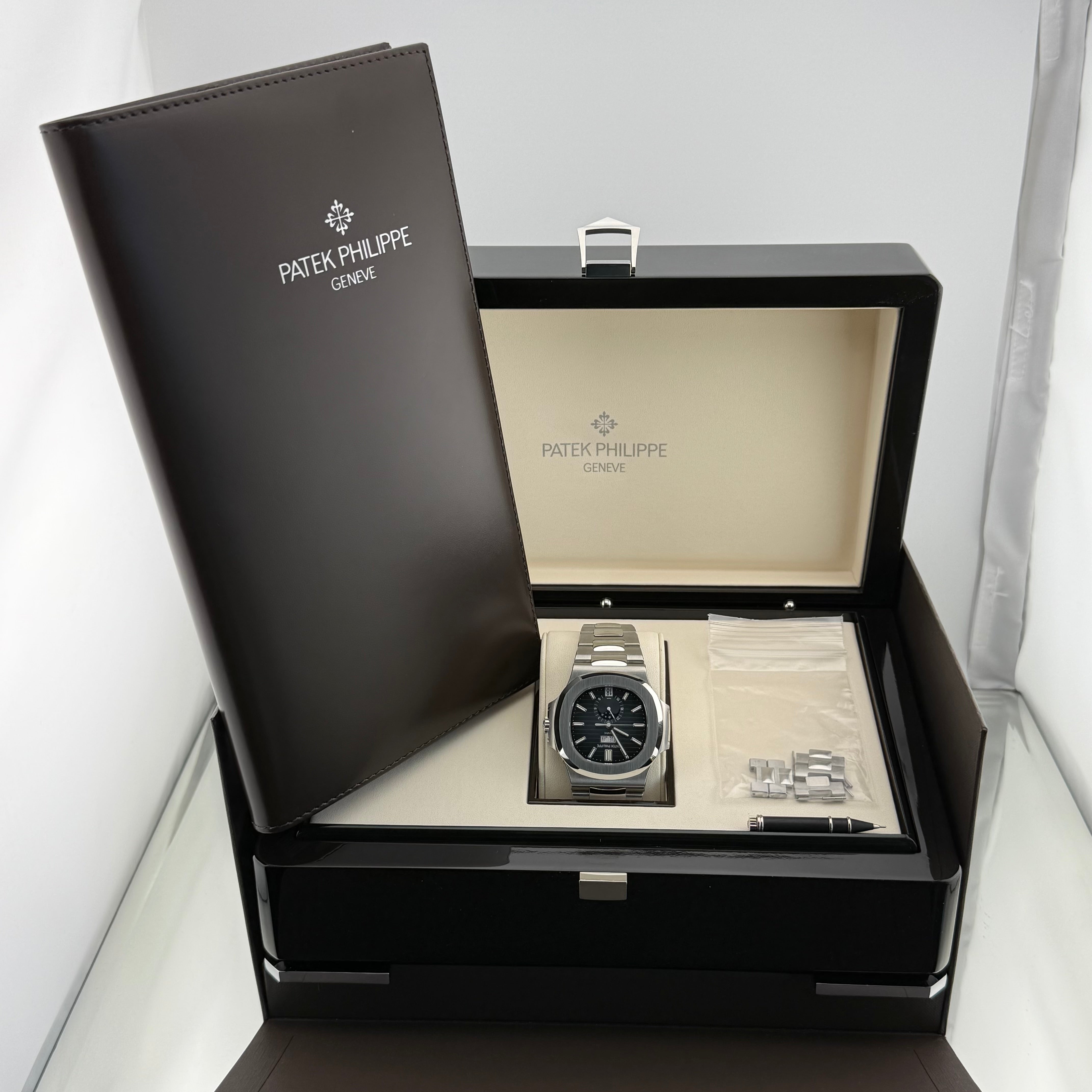 Patek Philippe Nautilus Blue Dial 5726/1A-014