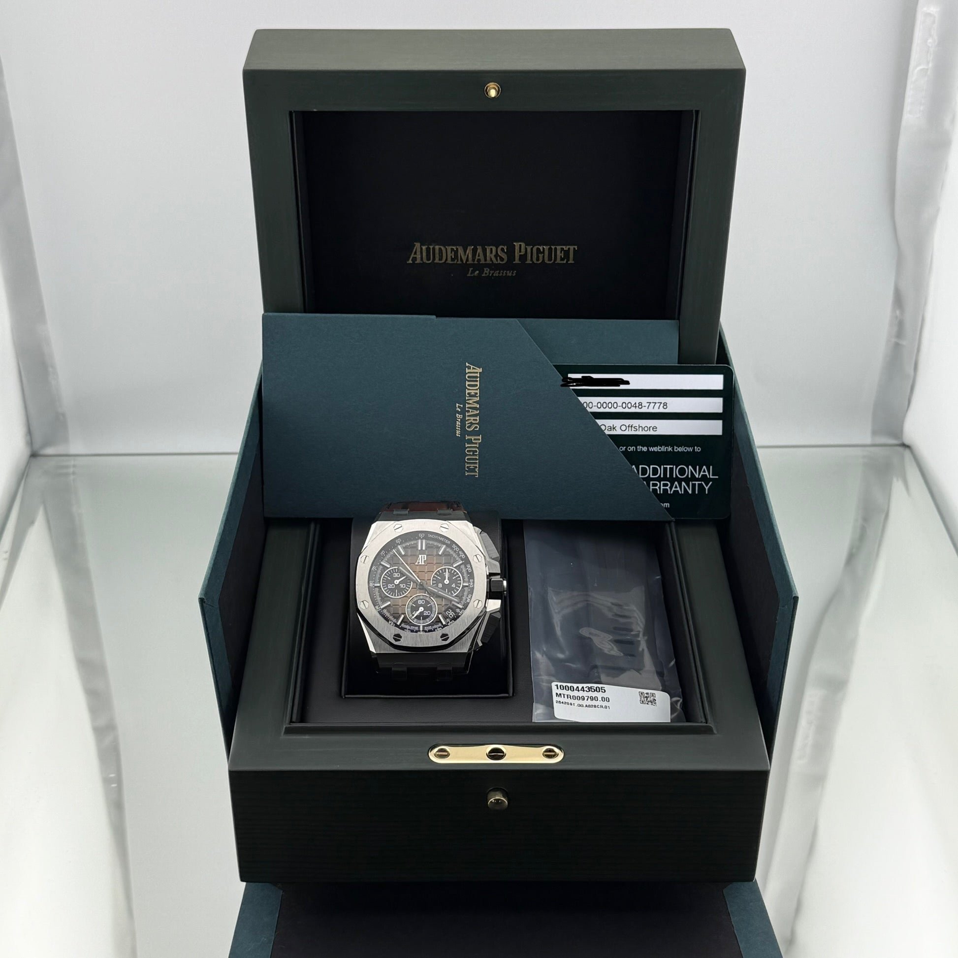 Audemars Piguet Offshore Selfwinding Chronograph Bronze Dial 26420ST.OO.A828CR.01