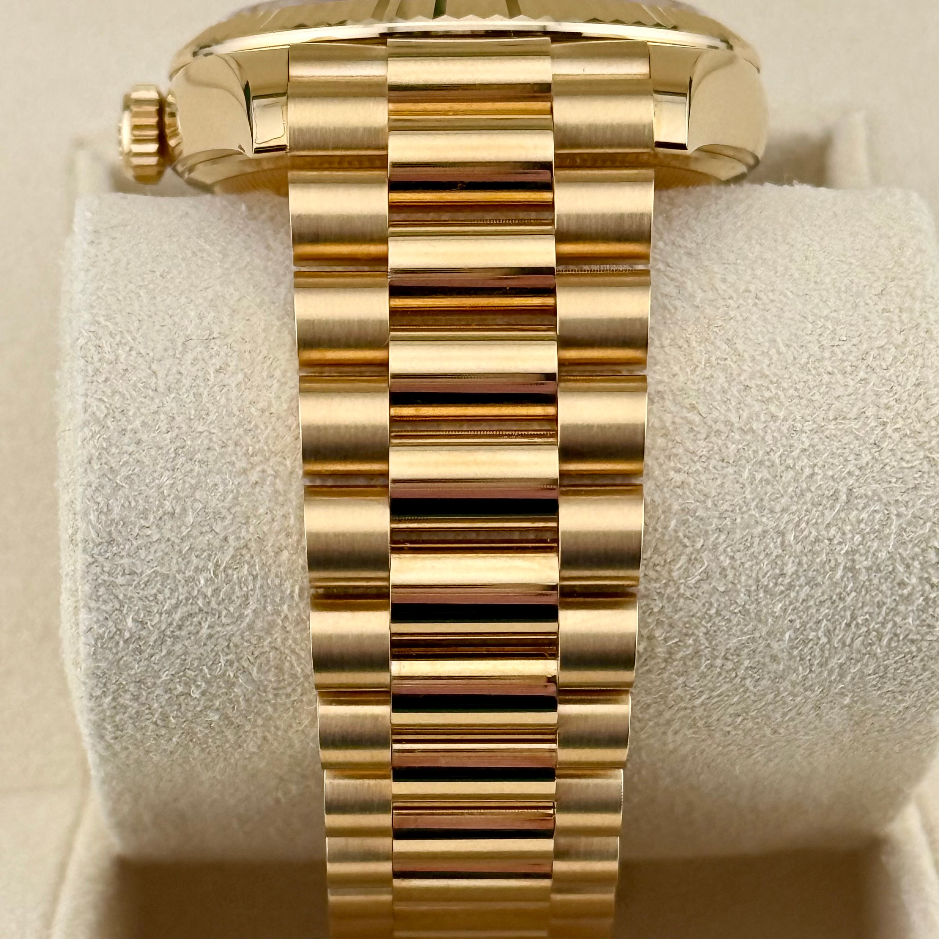 Rolex Day-Date 36 Champagne Index Dial 128238