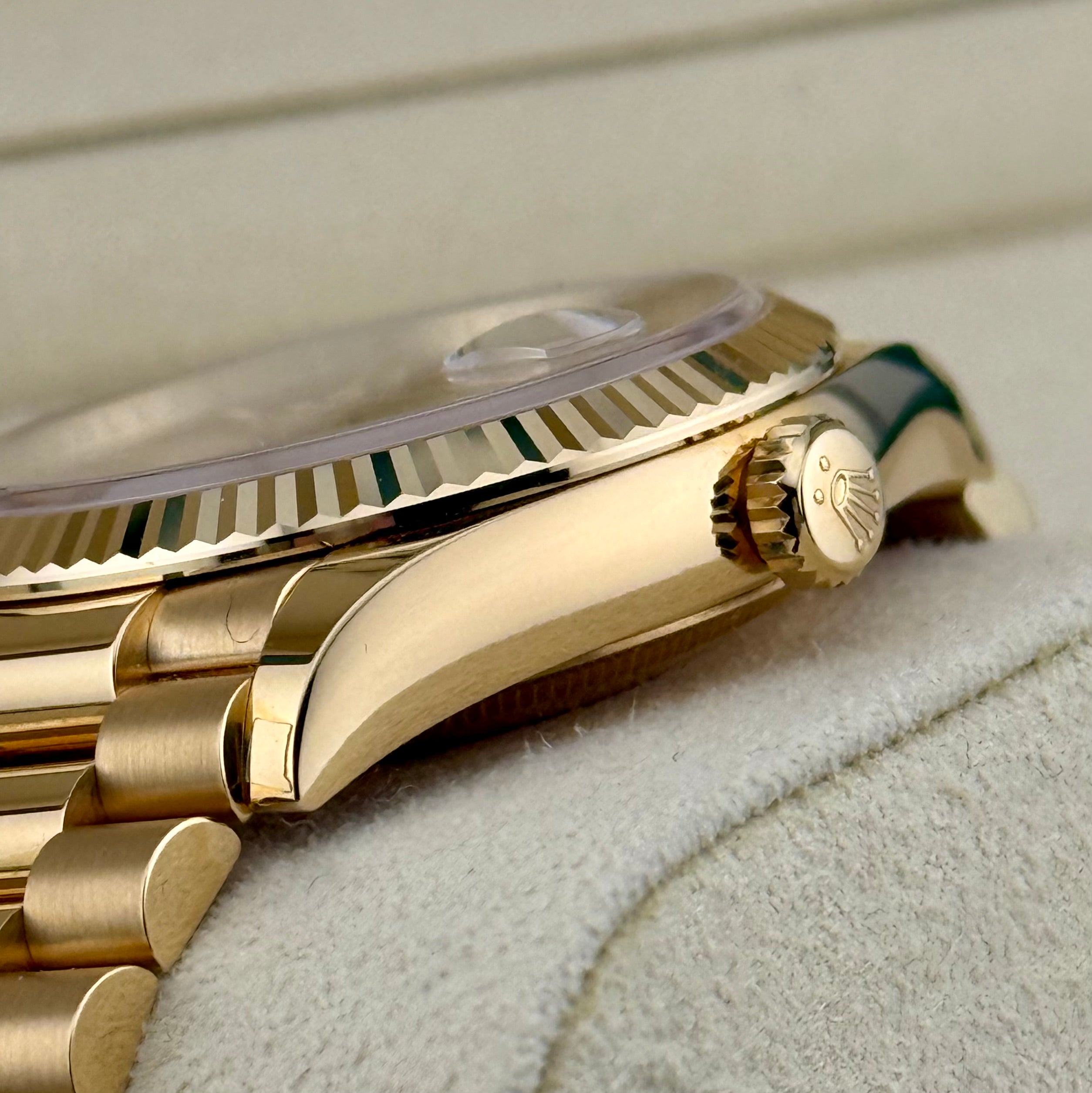 Rolex Day-Date 36 Champagne Index Dial 128238