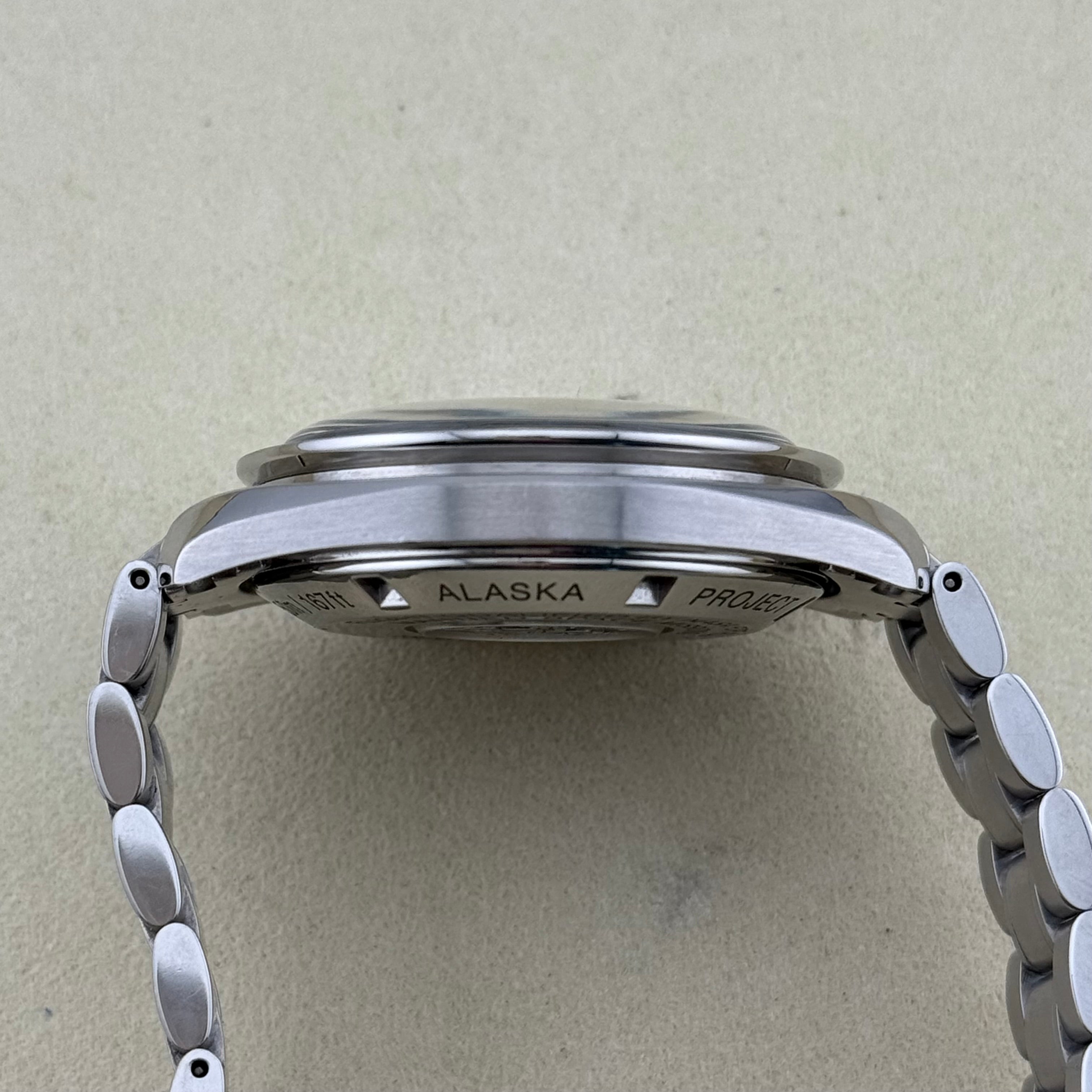 Omega Speedmaster Professional Moonwatch "Alaska Project" Semi-matte white dial Dial 311.32.42.30.04.001