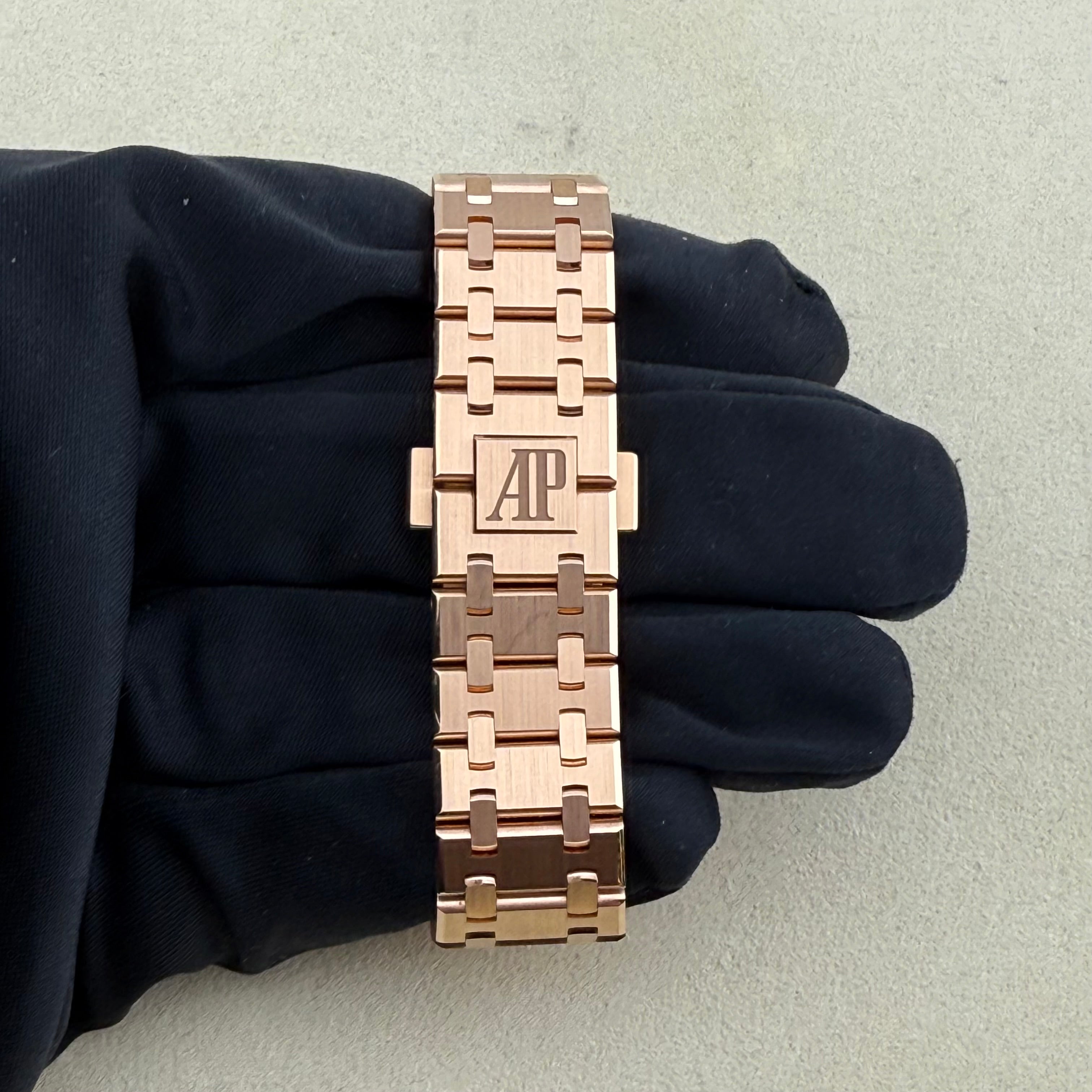 Audemars Piguet Royal Oak Selfwinding Blue Dial 77451OR.ZZ.1361OR.04