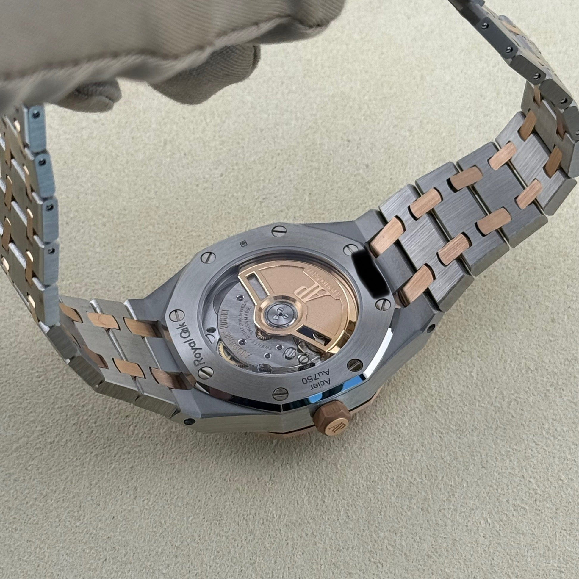 Audemars Piguet Royal Oak Self Winding Grey Dial 77450SR.OO.1361SR.03