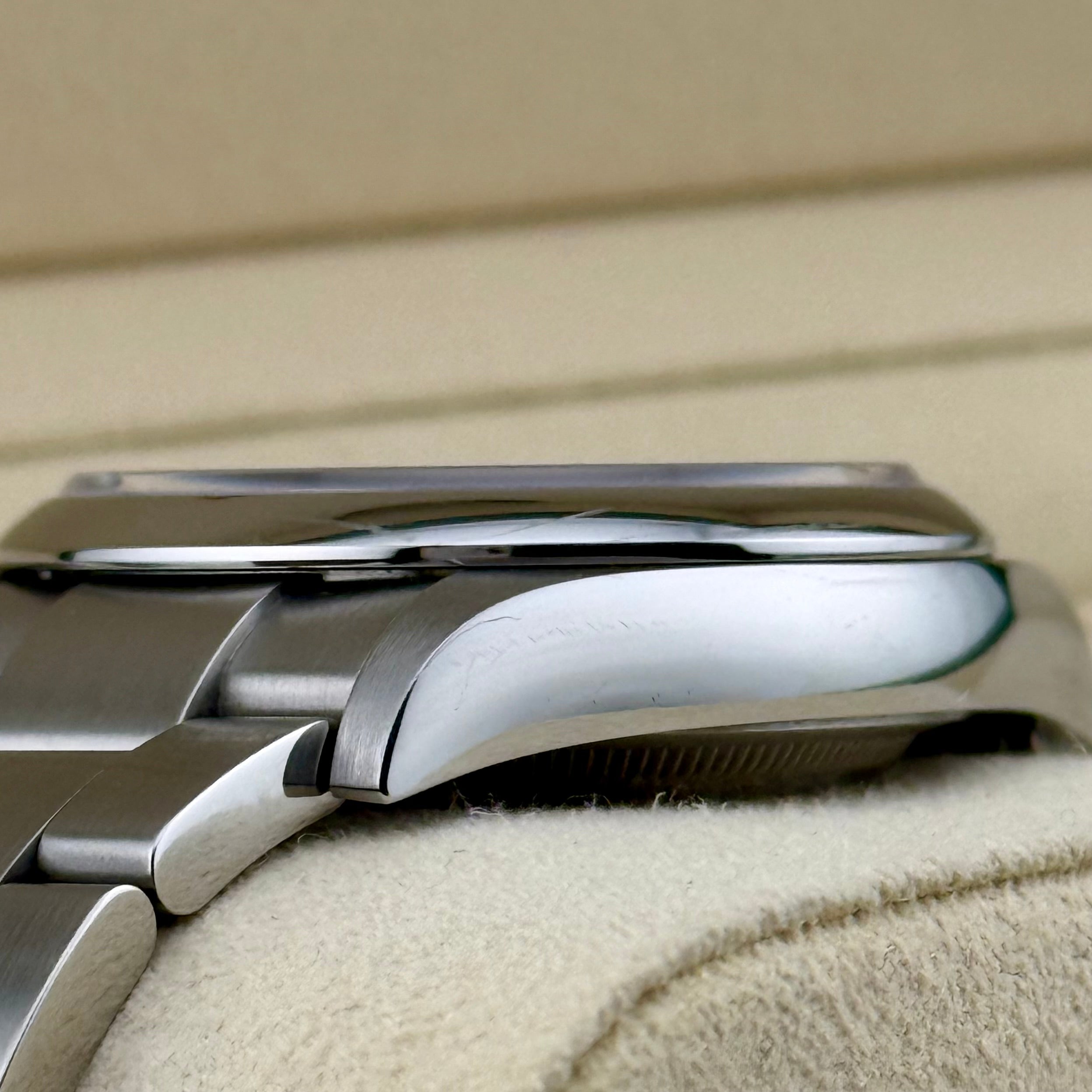 Rolex Oyster Perpetual 36 Coral Red Index Dial 126000