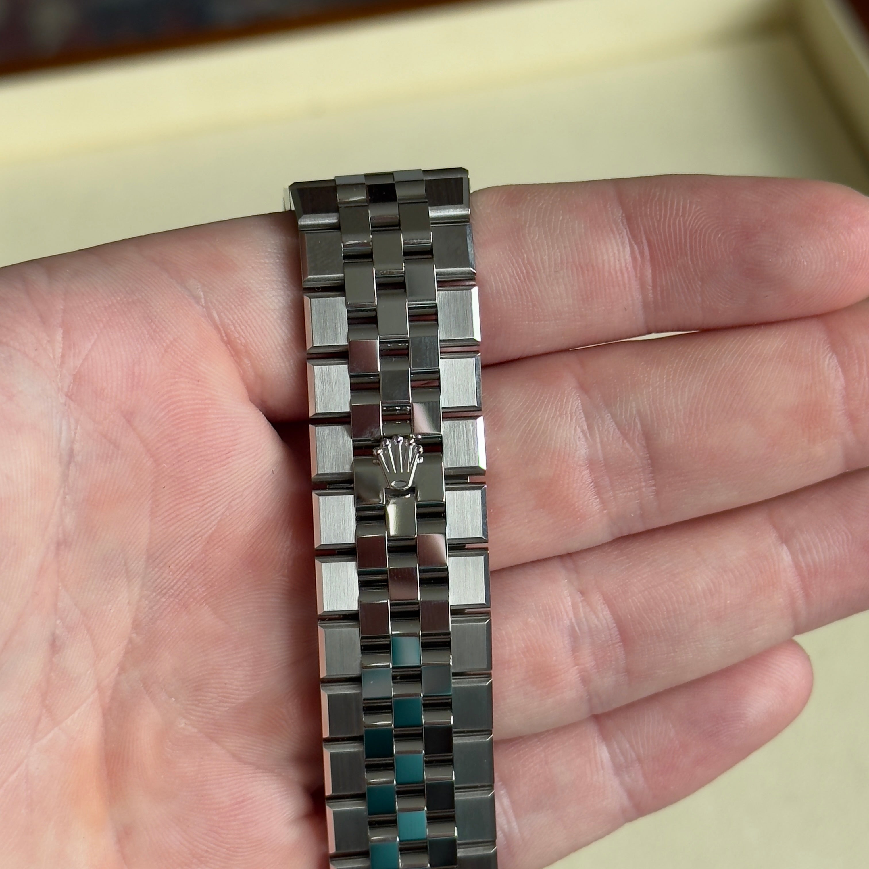 Rolex Land Dweller Honeycomb-motif Dial 127234