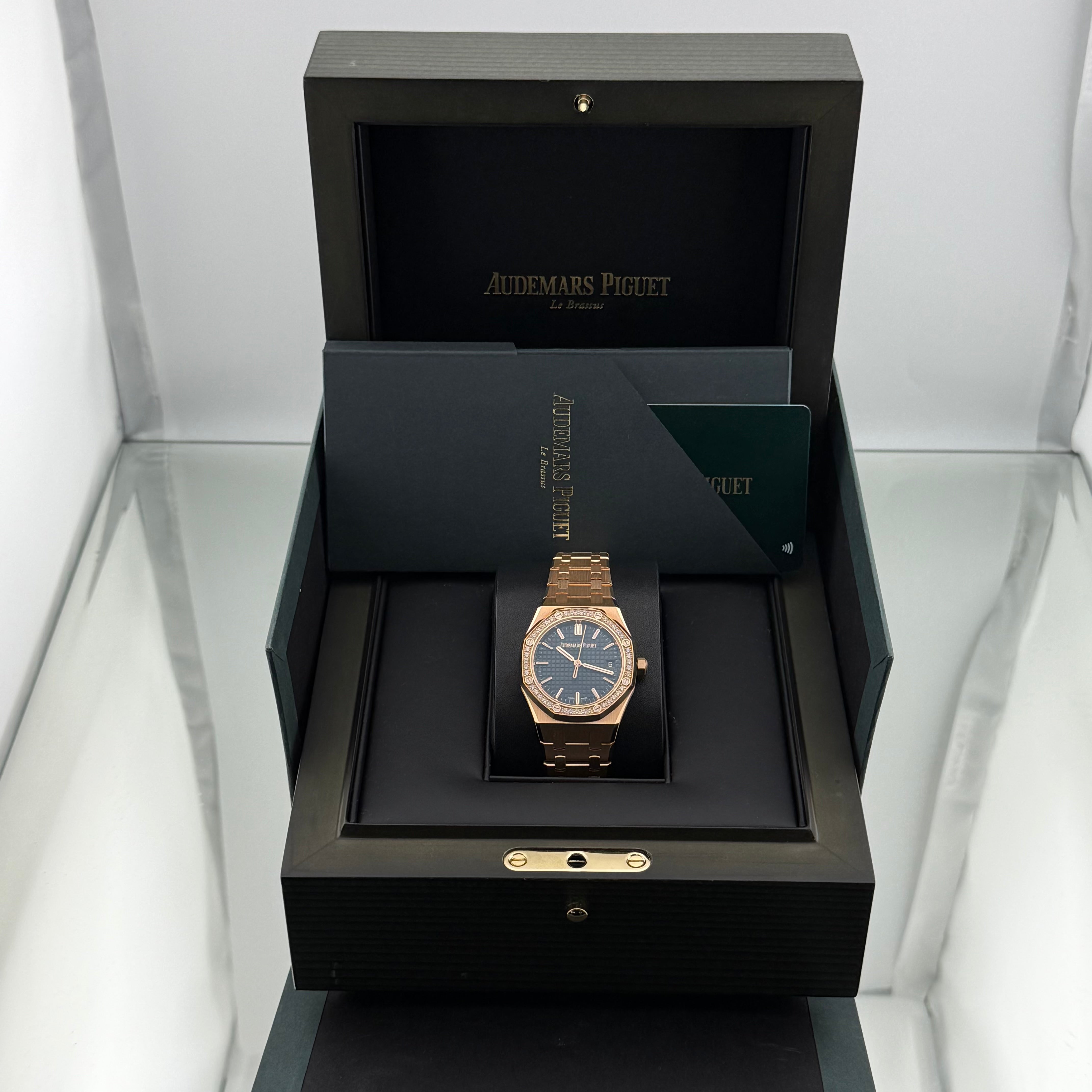 Audemars Piguet Royal Oak Selfwinding Blue Dial 77451OR.ZZ.1361OR.04