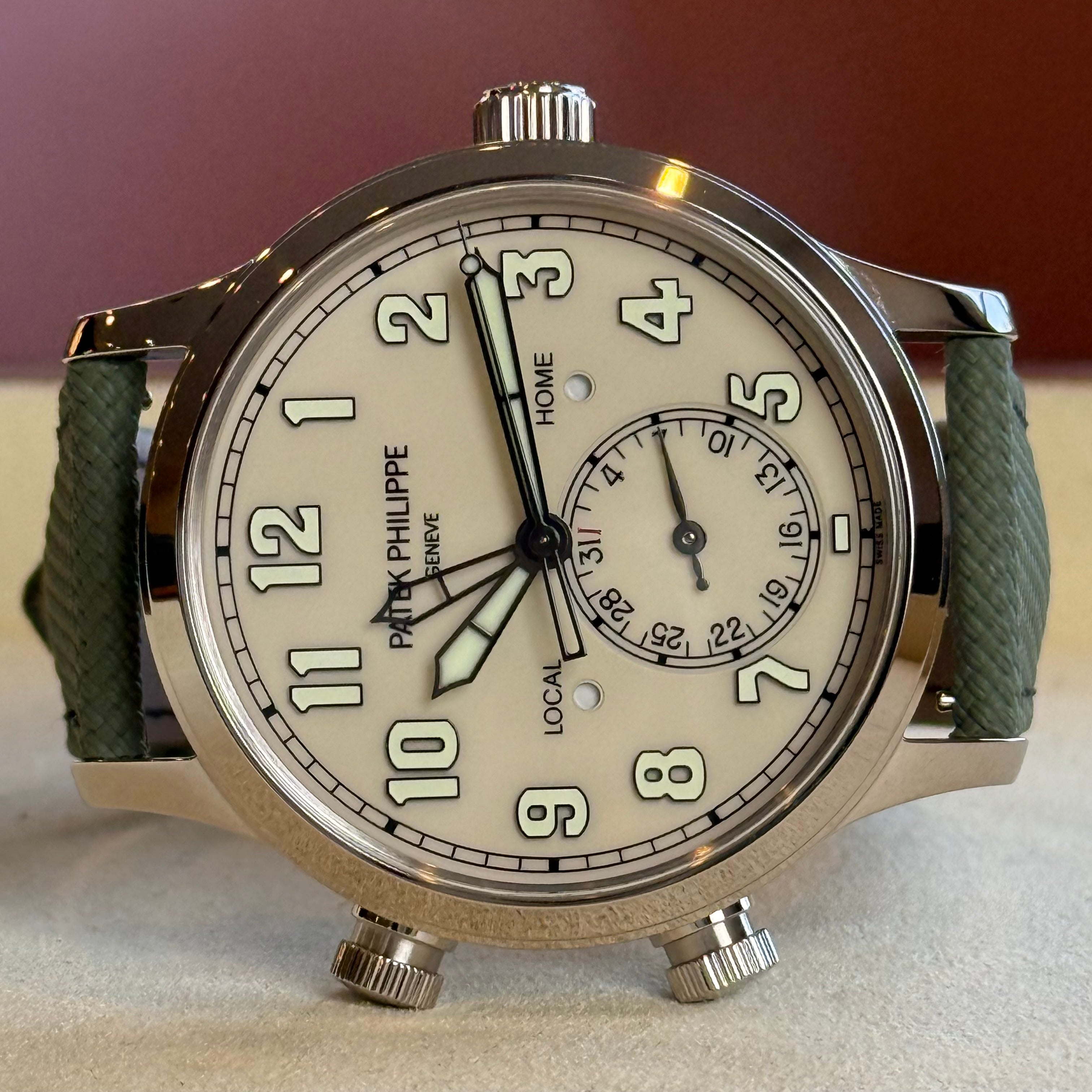 Patek Philippe Calatrava Ivory/Cream Dial 5524G-010