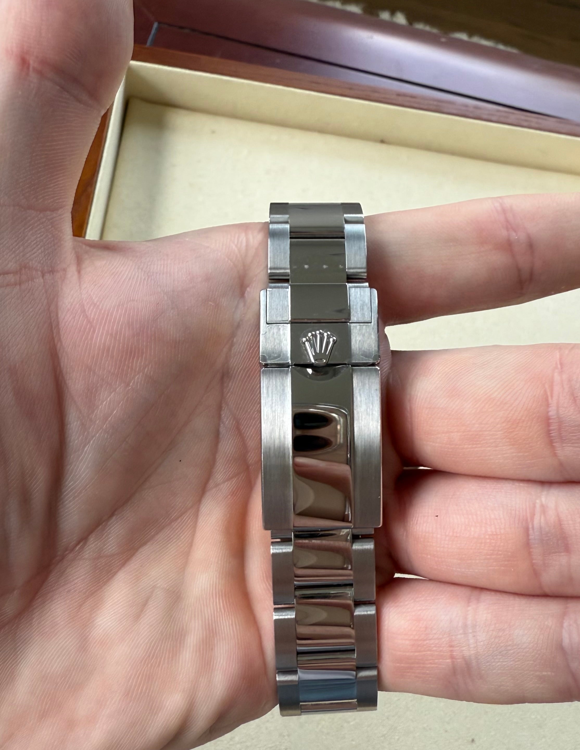 Rolex Daytona White Index Dial 126500ln